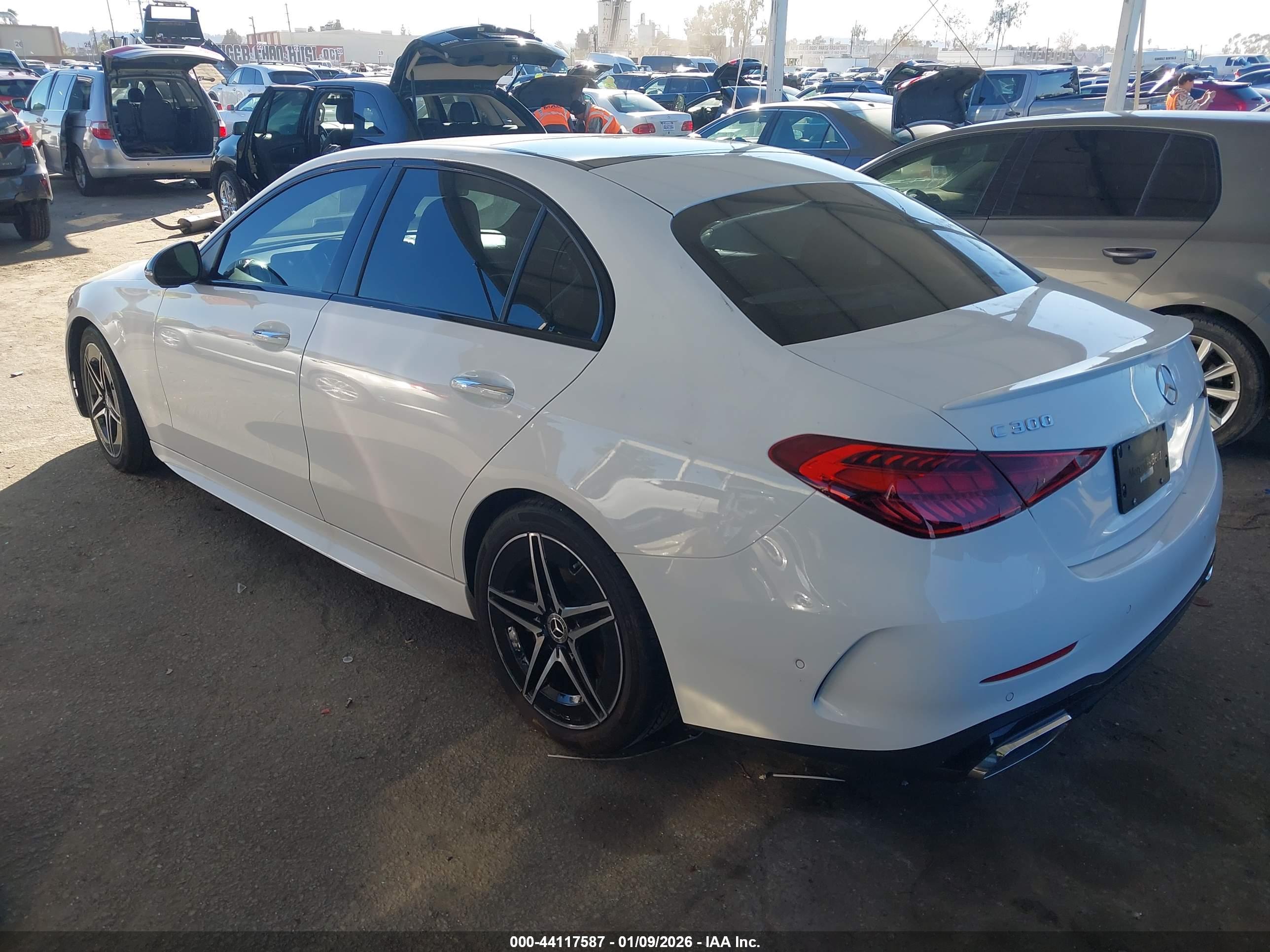 MERCEDES-BENZ C image 3