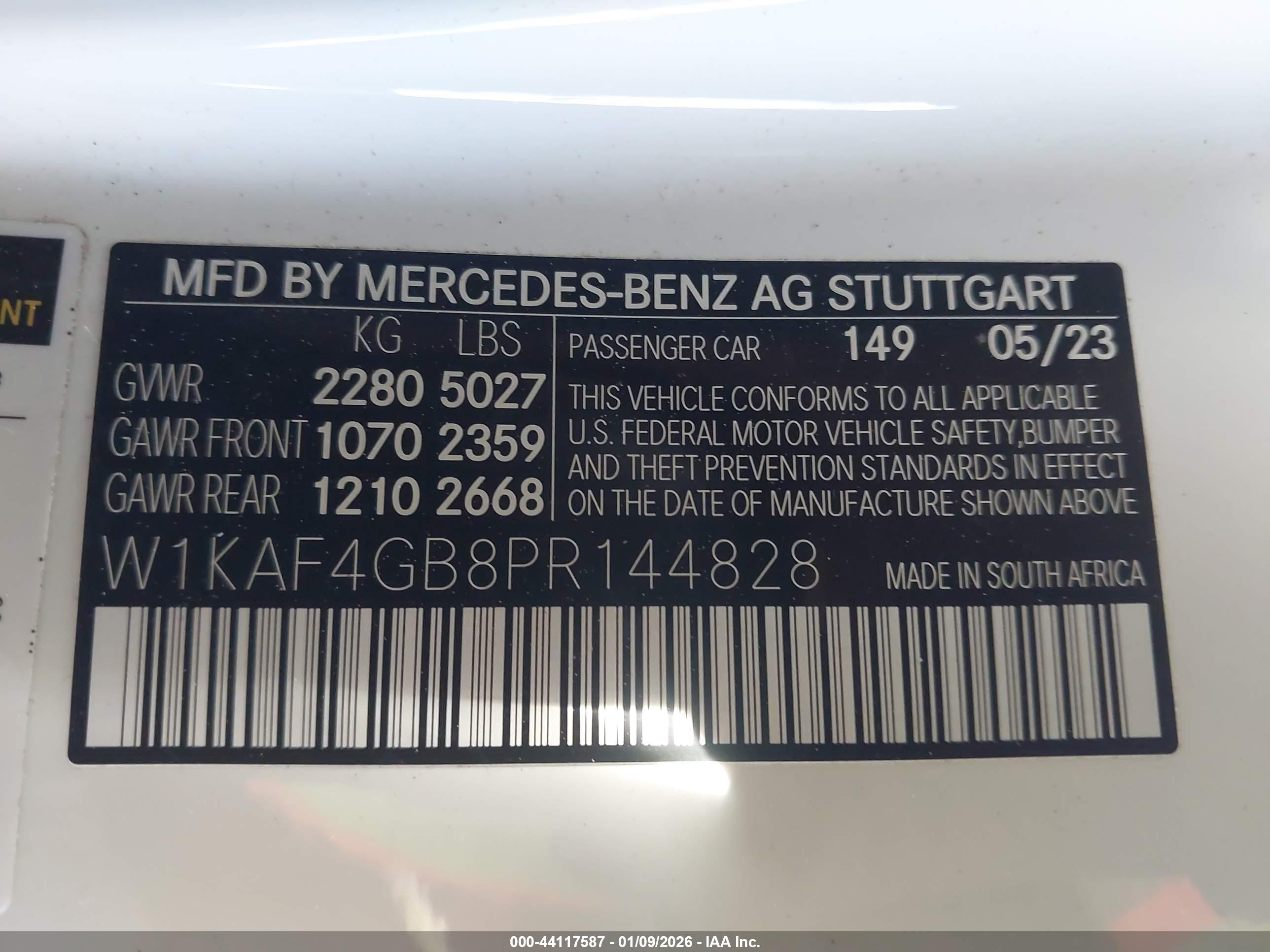 MERCEDES-BENZ C image 9