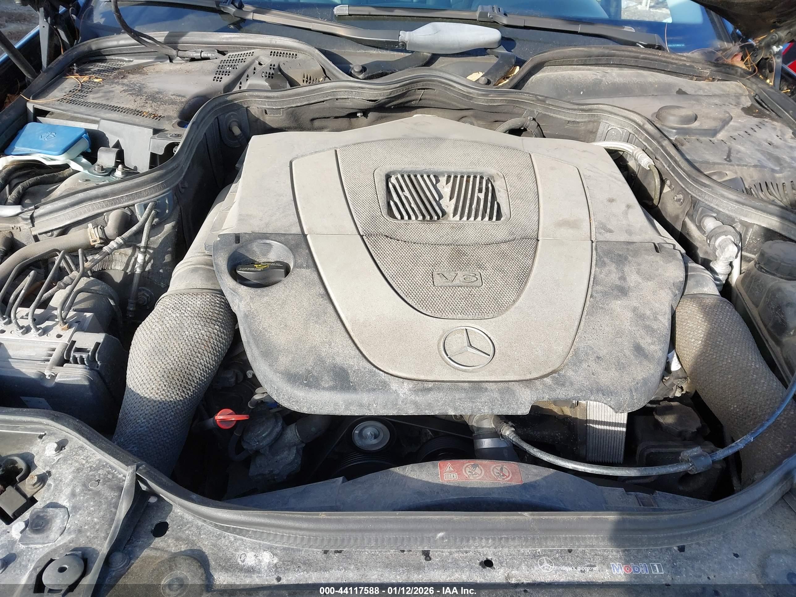 MERCEDES-BENZ E image 10