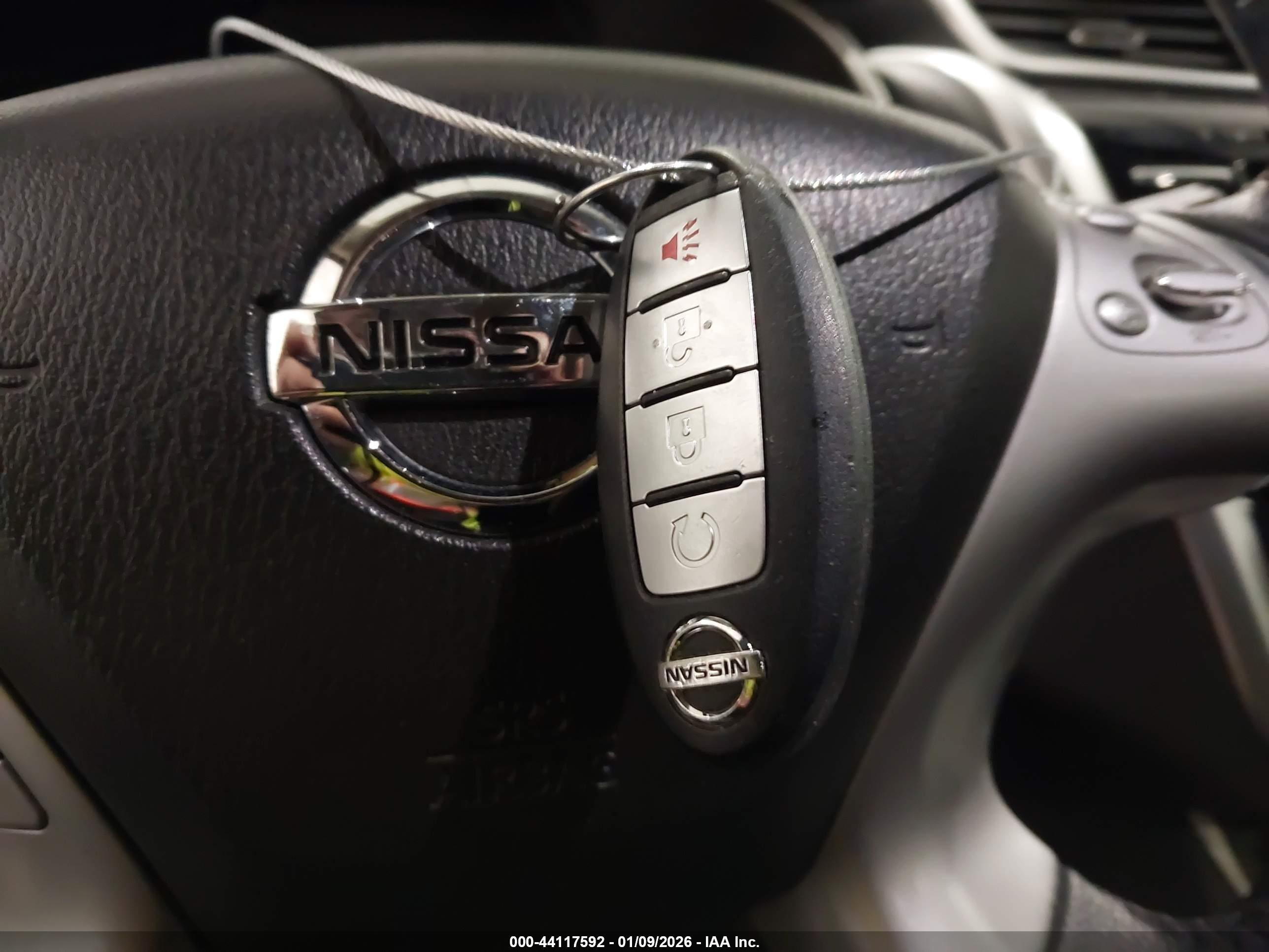 NISSAN MURANO image 11