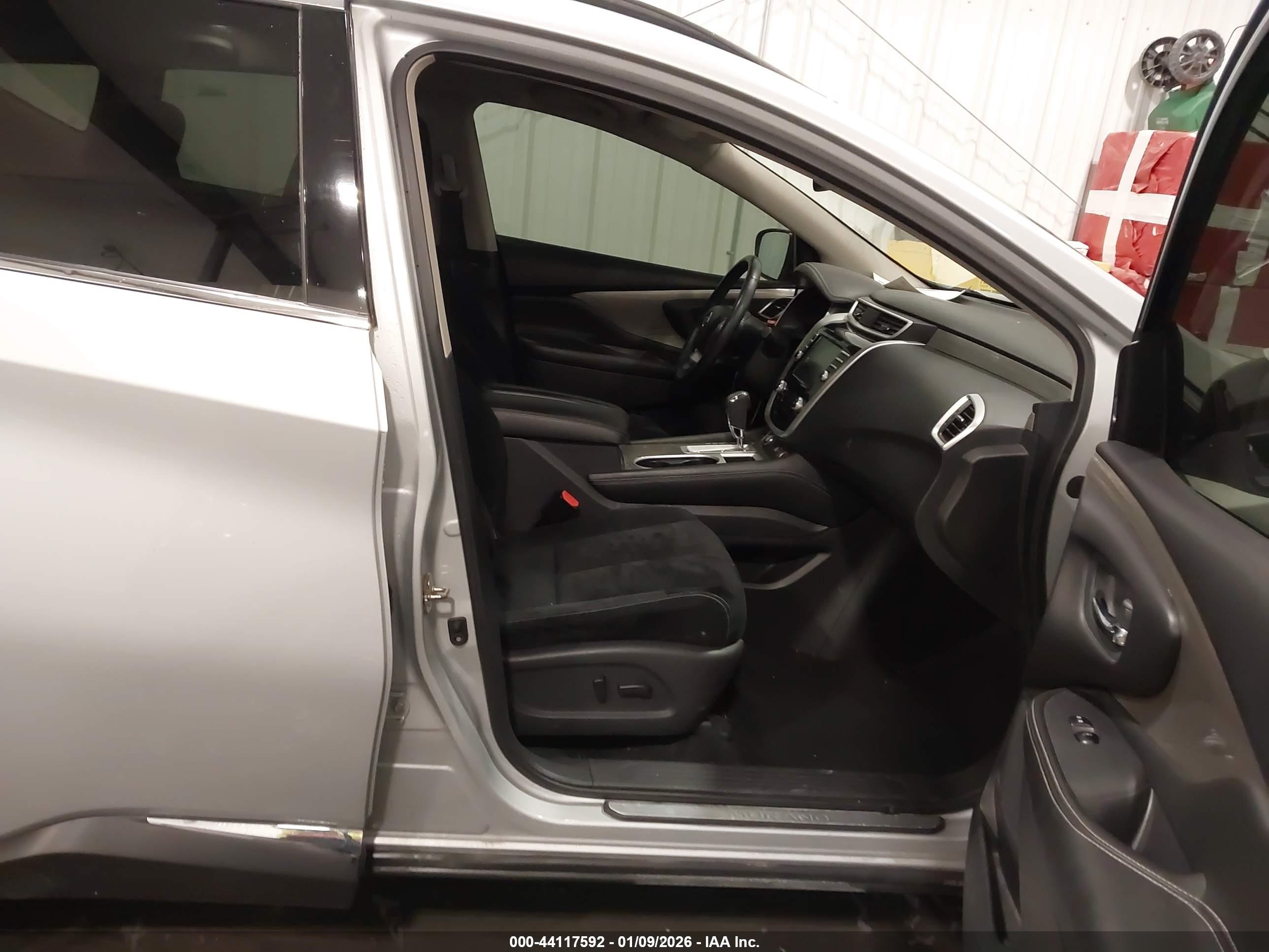 NISSAN MURANO image 5