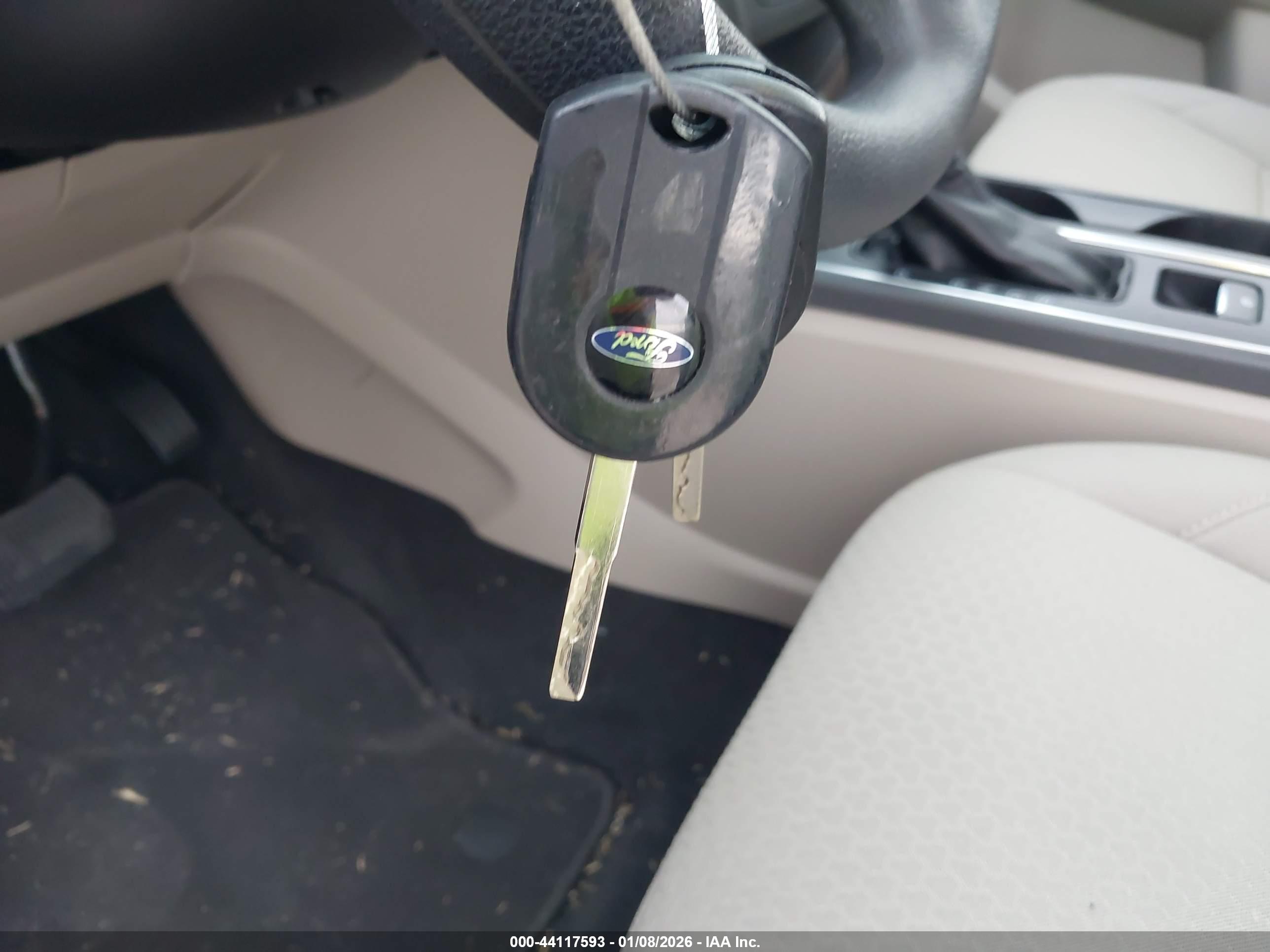 FORD ESCAPE image 11