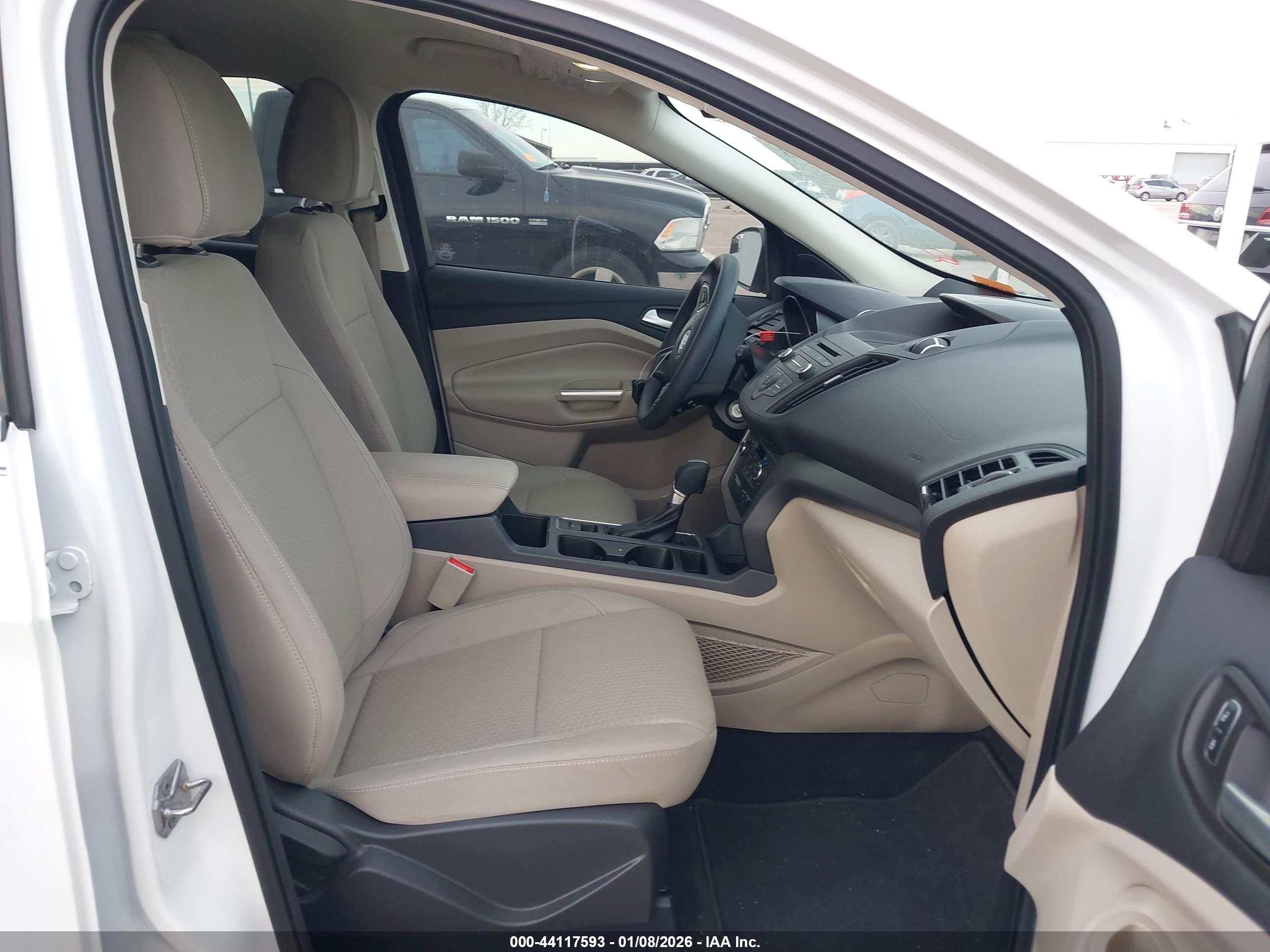 FORD ESCAPE image 5