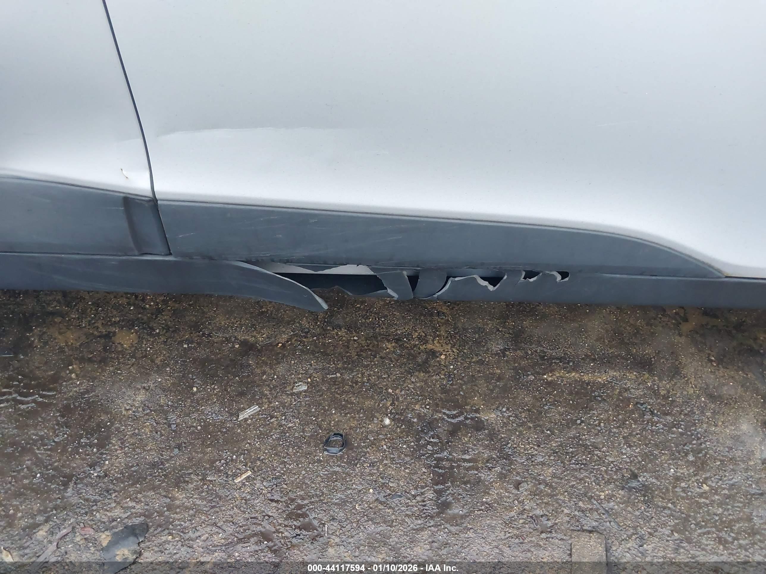 HYUNDAI TUCSON image 6
