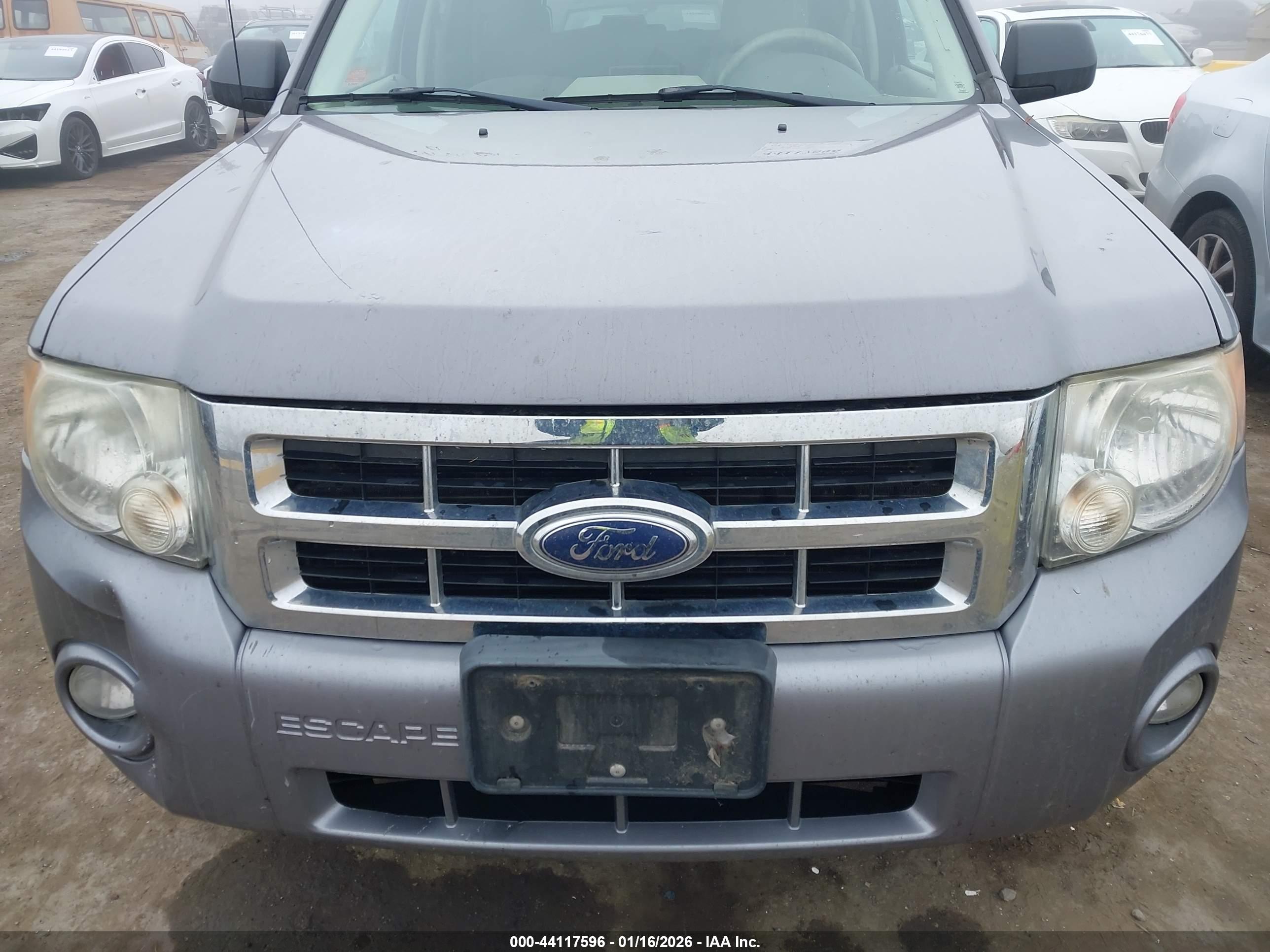 FORD ESCAPE image 6