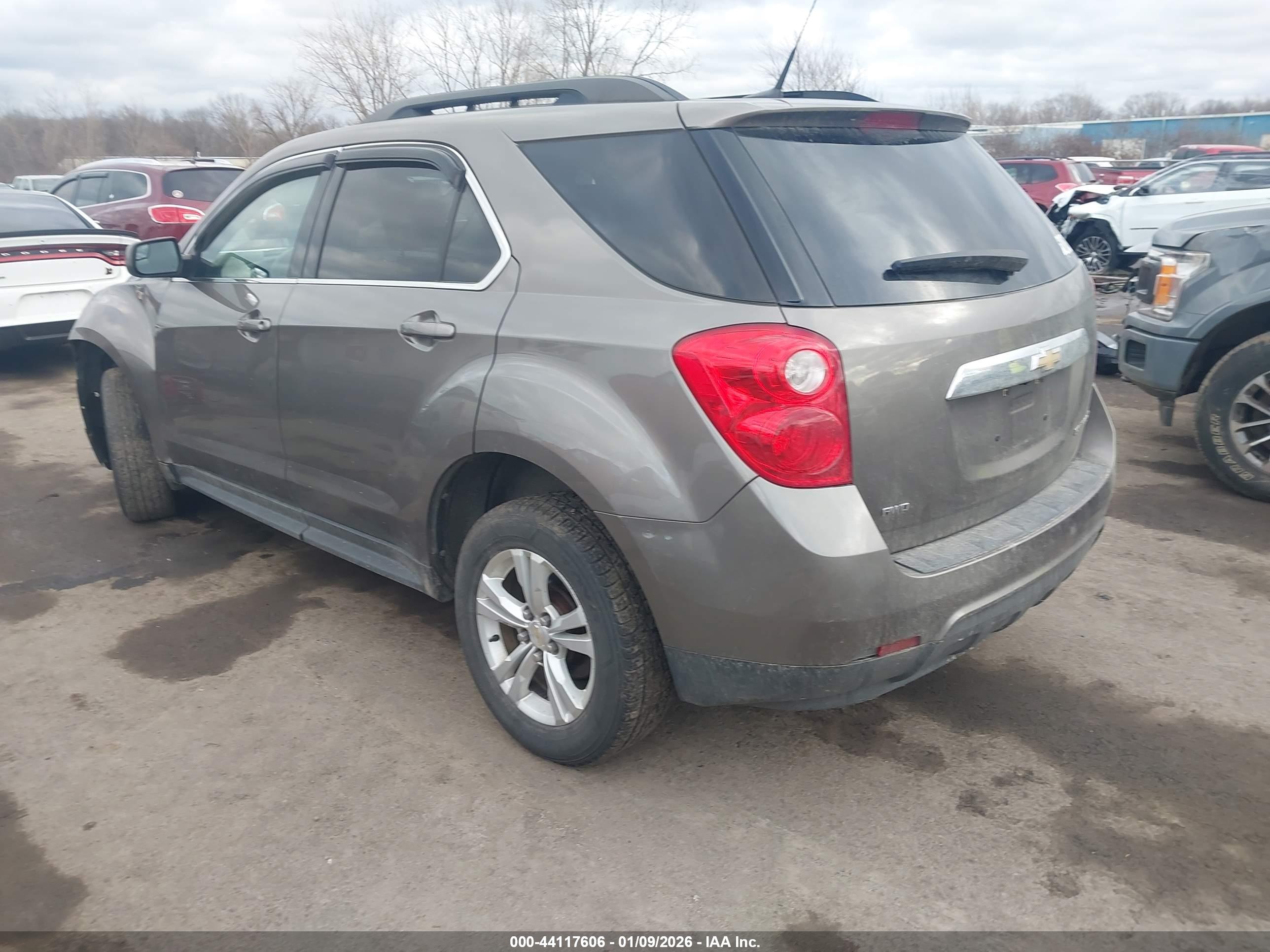 CHEVROLET EQUINOX image 3