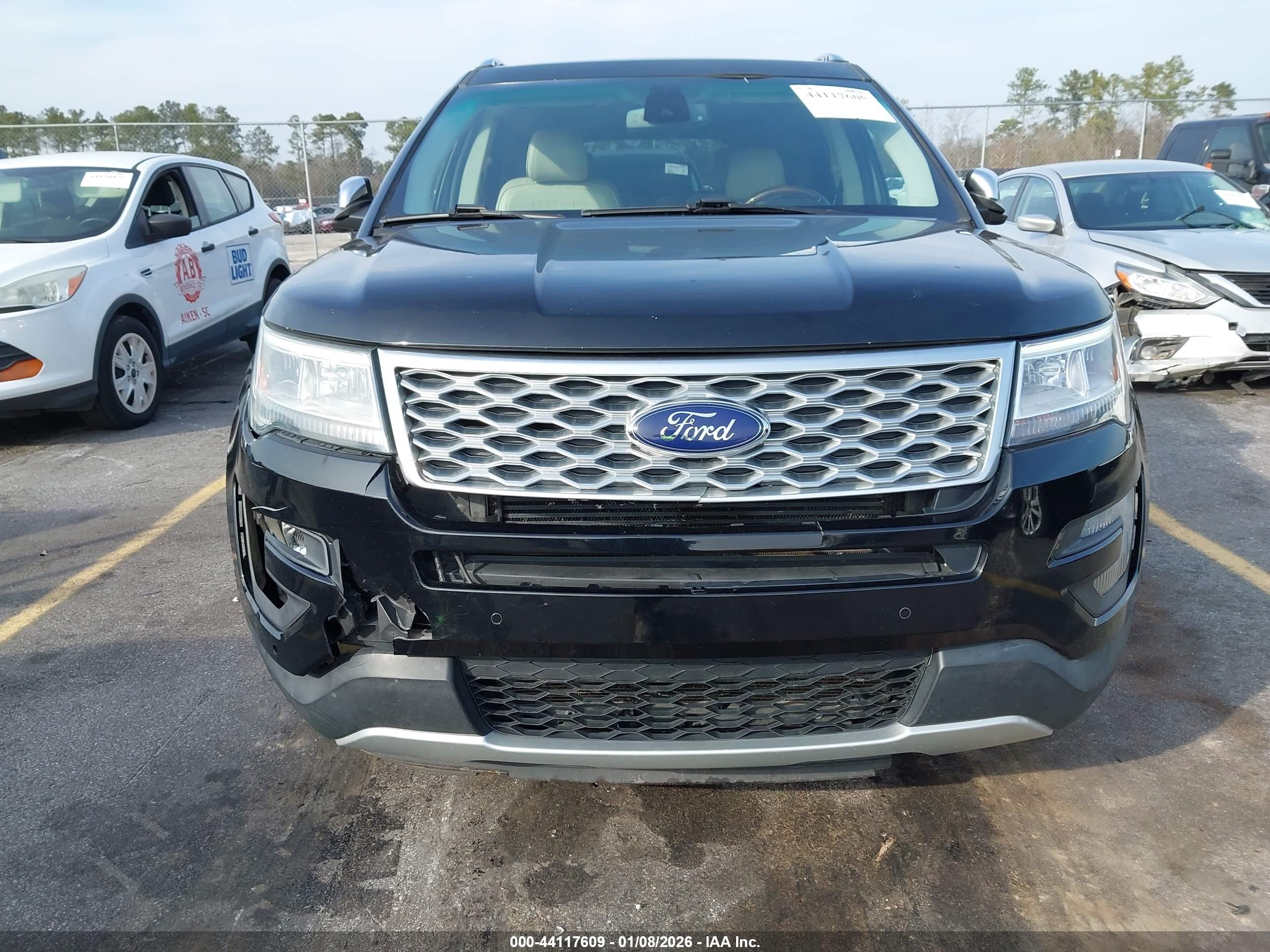 FORD EXPLORER image 6