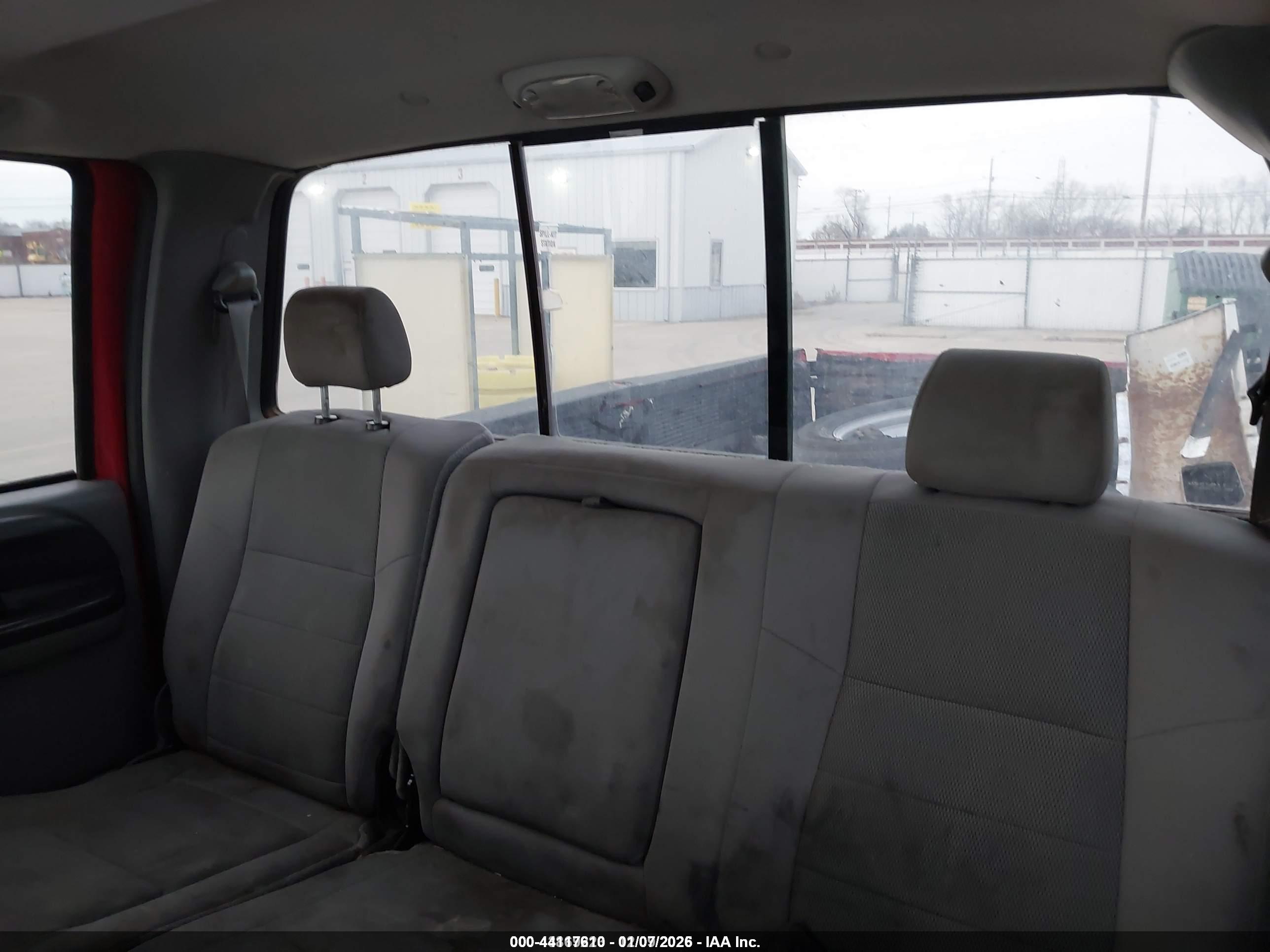 FORD F-350 image 7