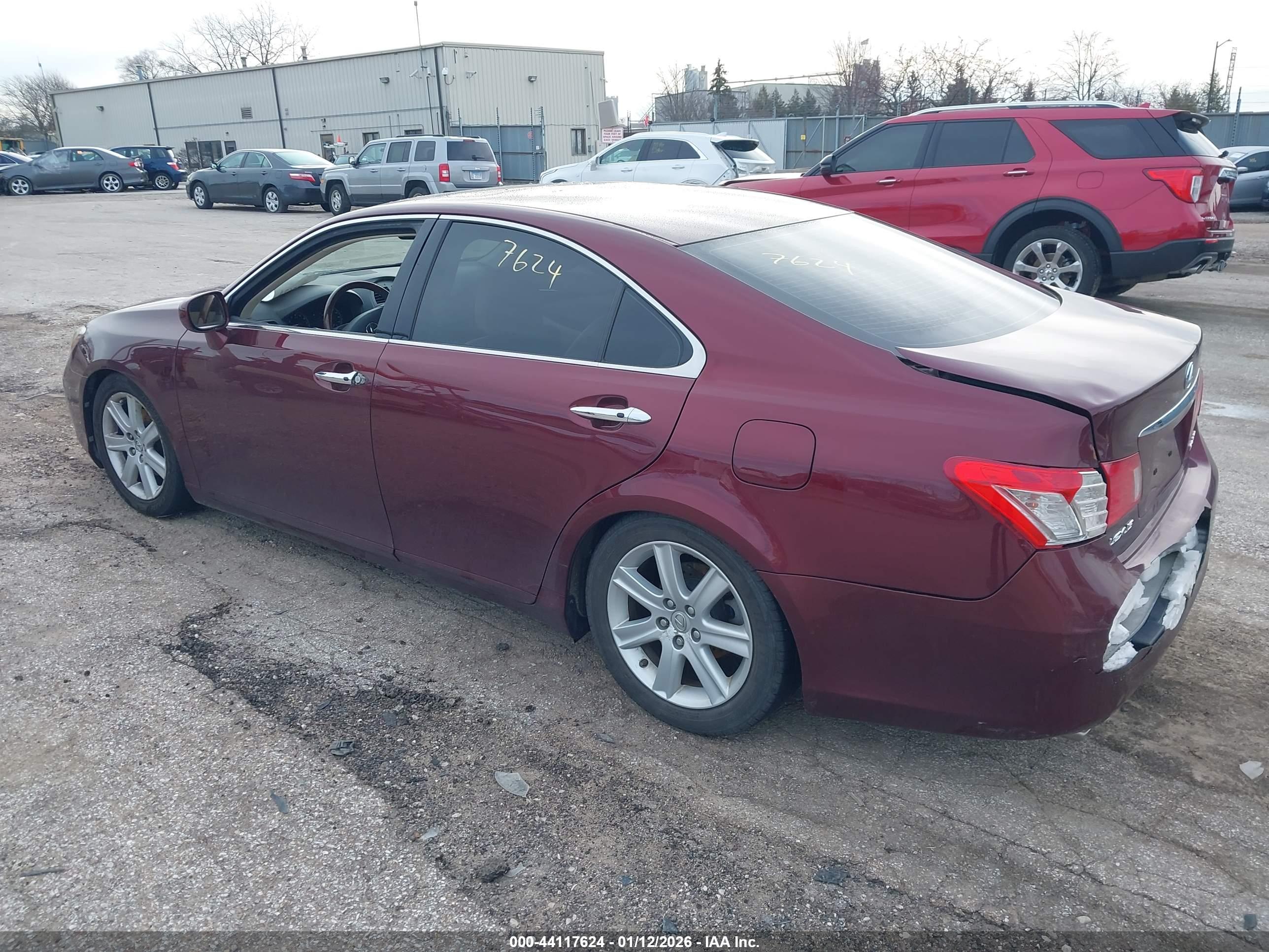 LEXUS ES image 3