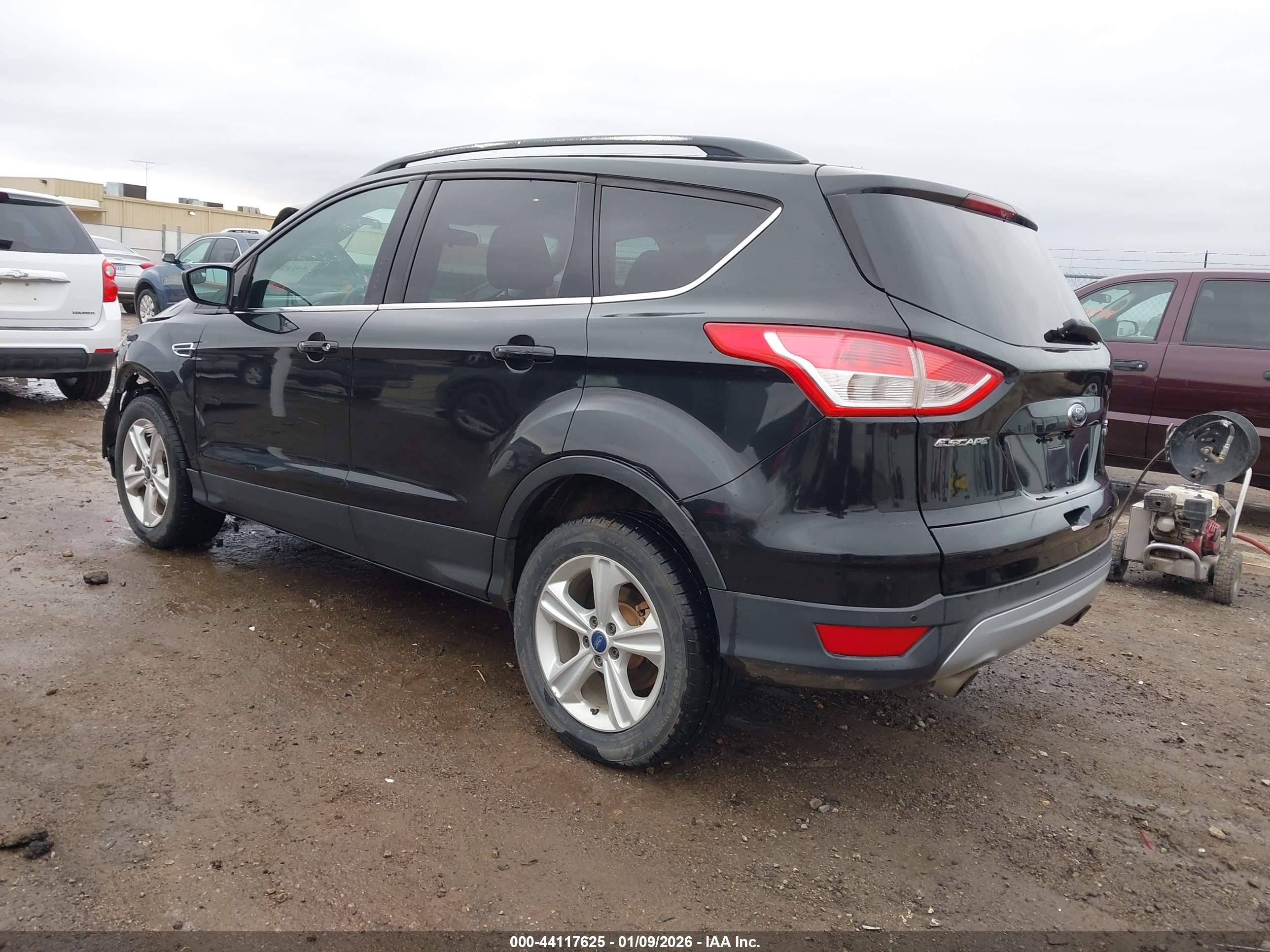 FORD ESCAPE image 3