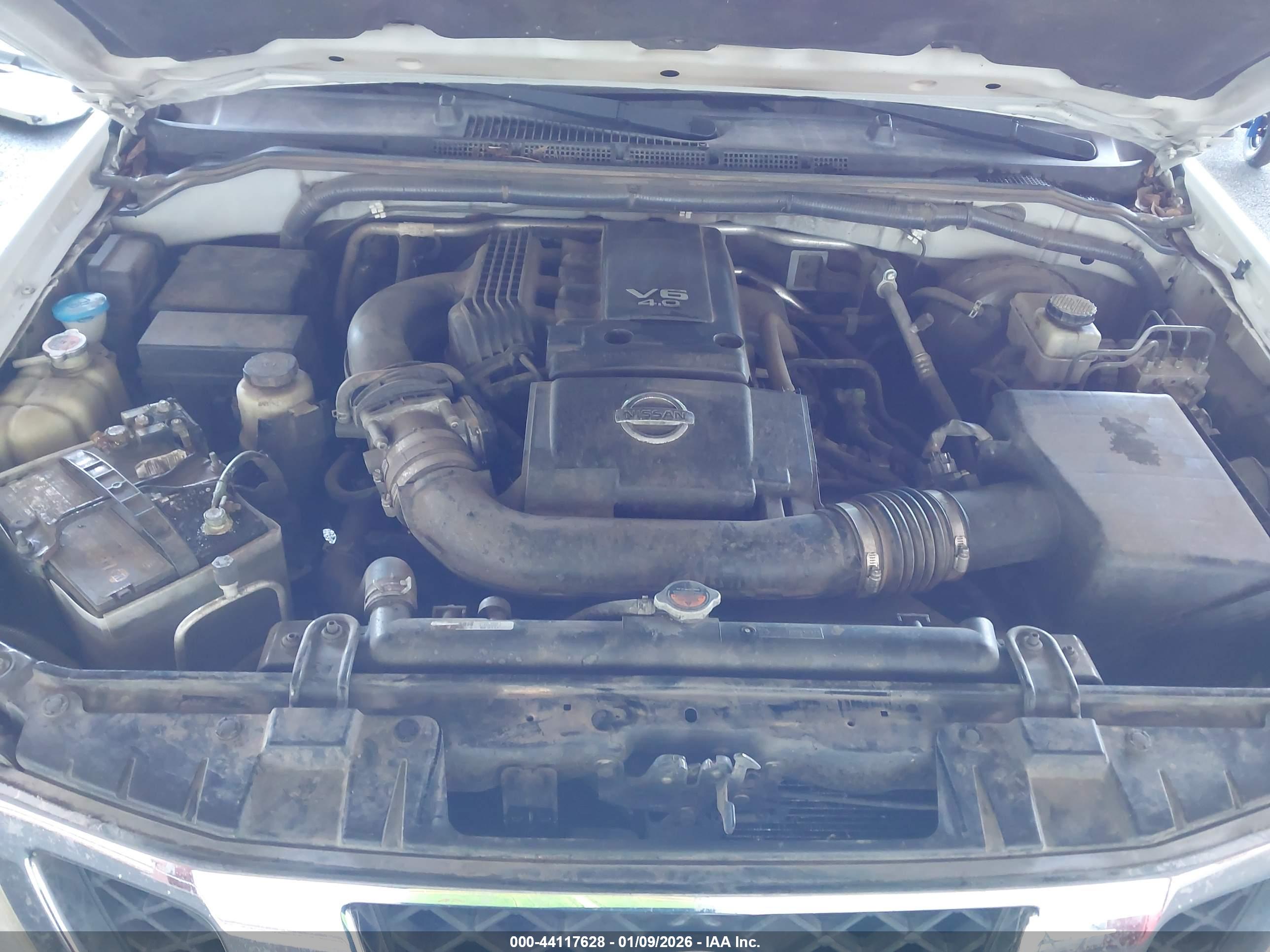 NISSAN FRONTIER image 10