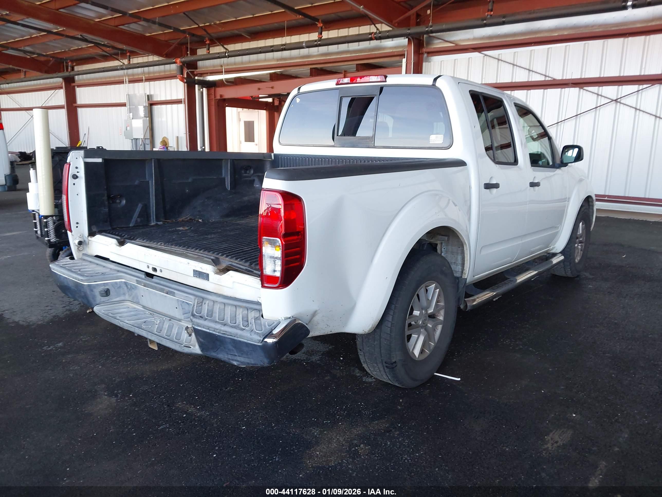 NISSAN FRONTIER image 4