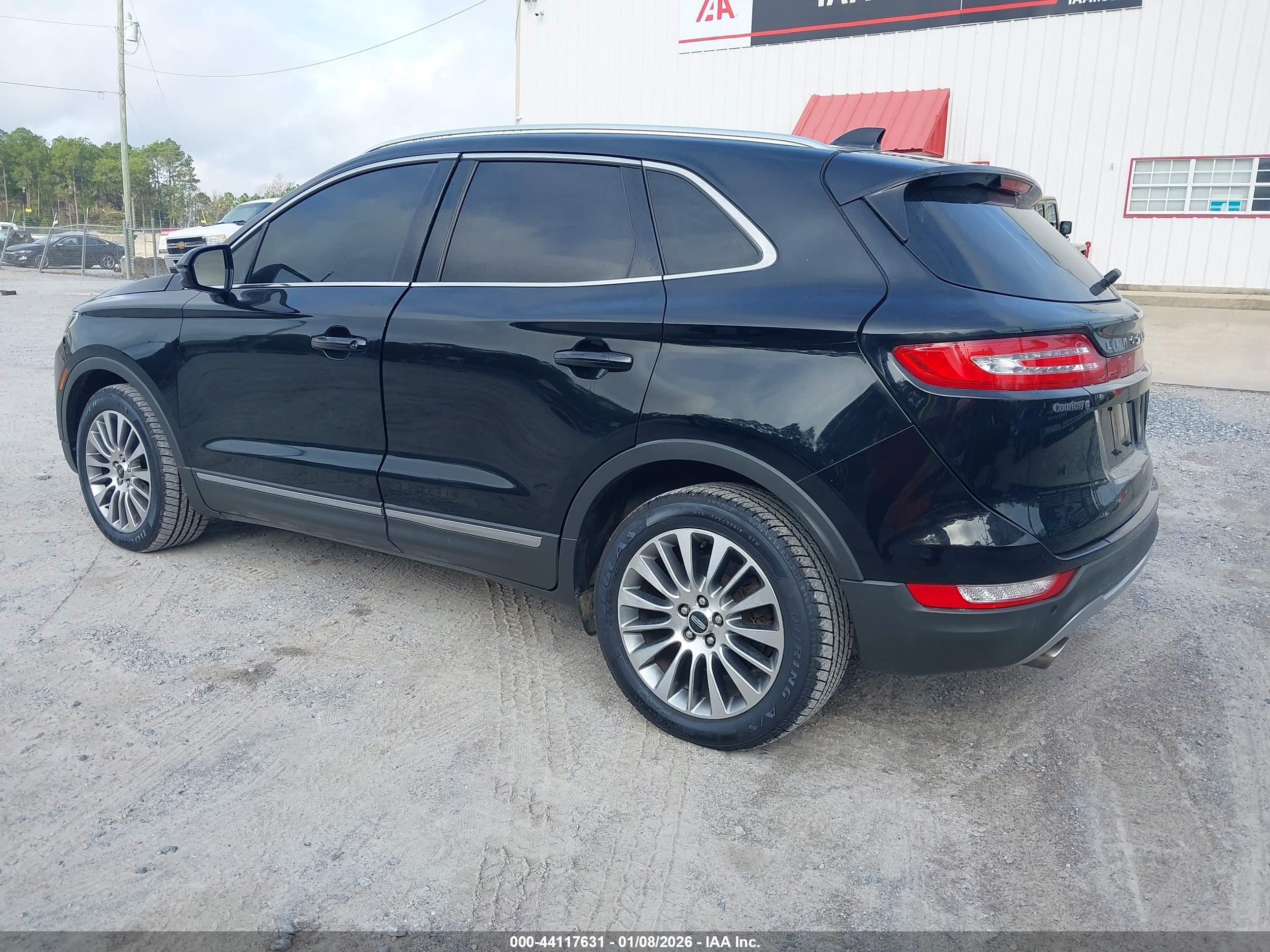 LINCOLN MKC image 3