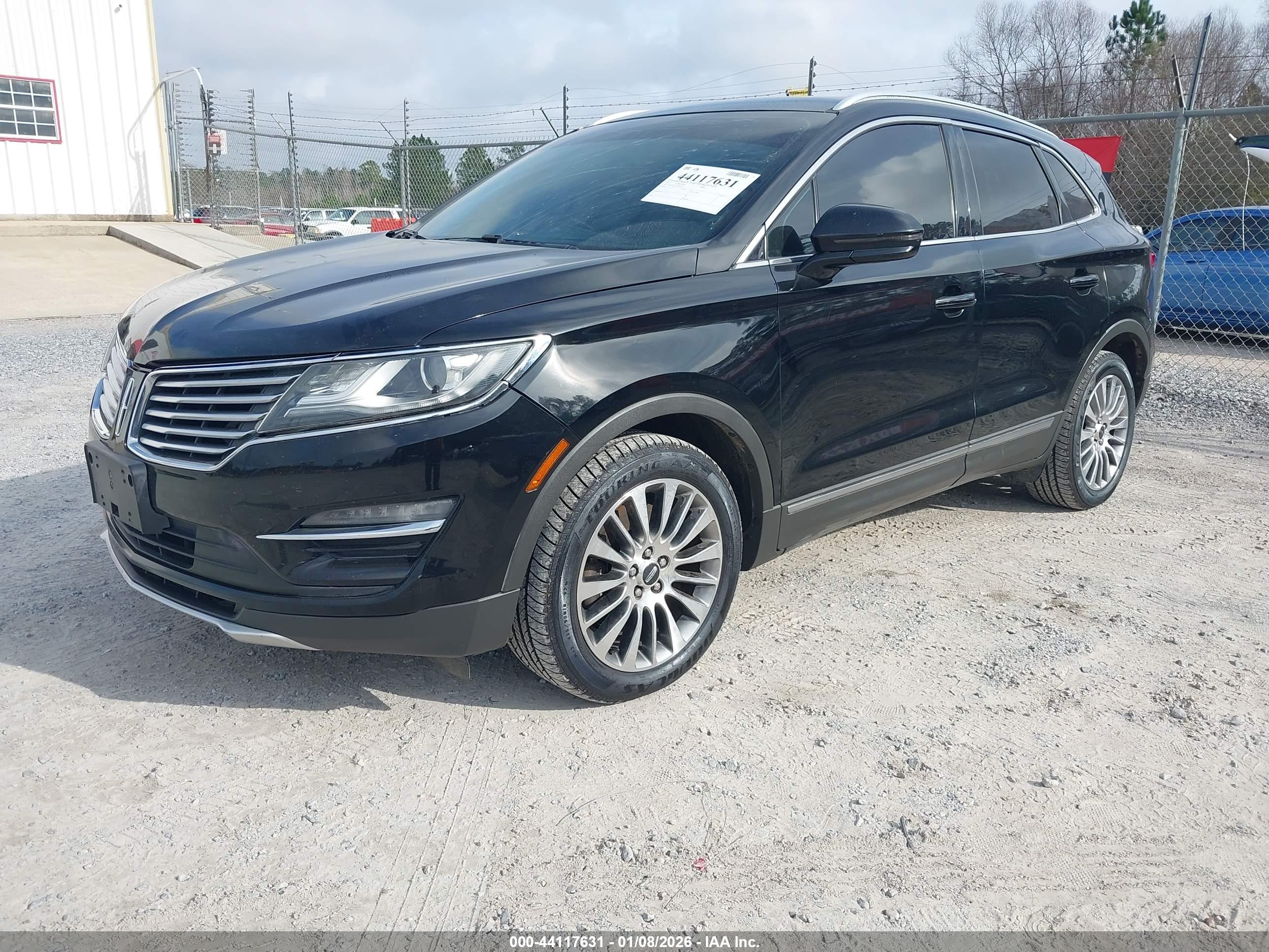 LINCOLN MKC image 6