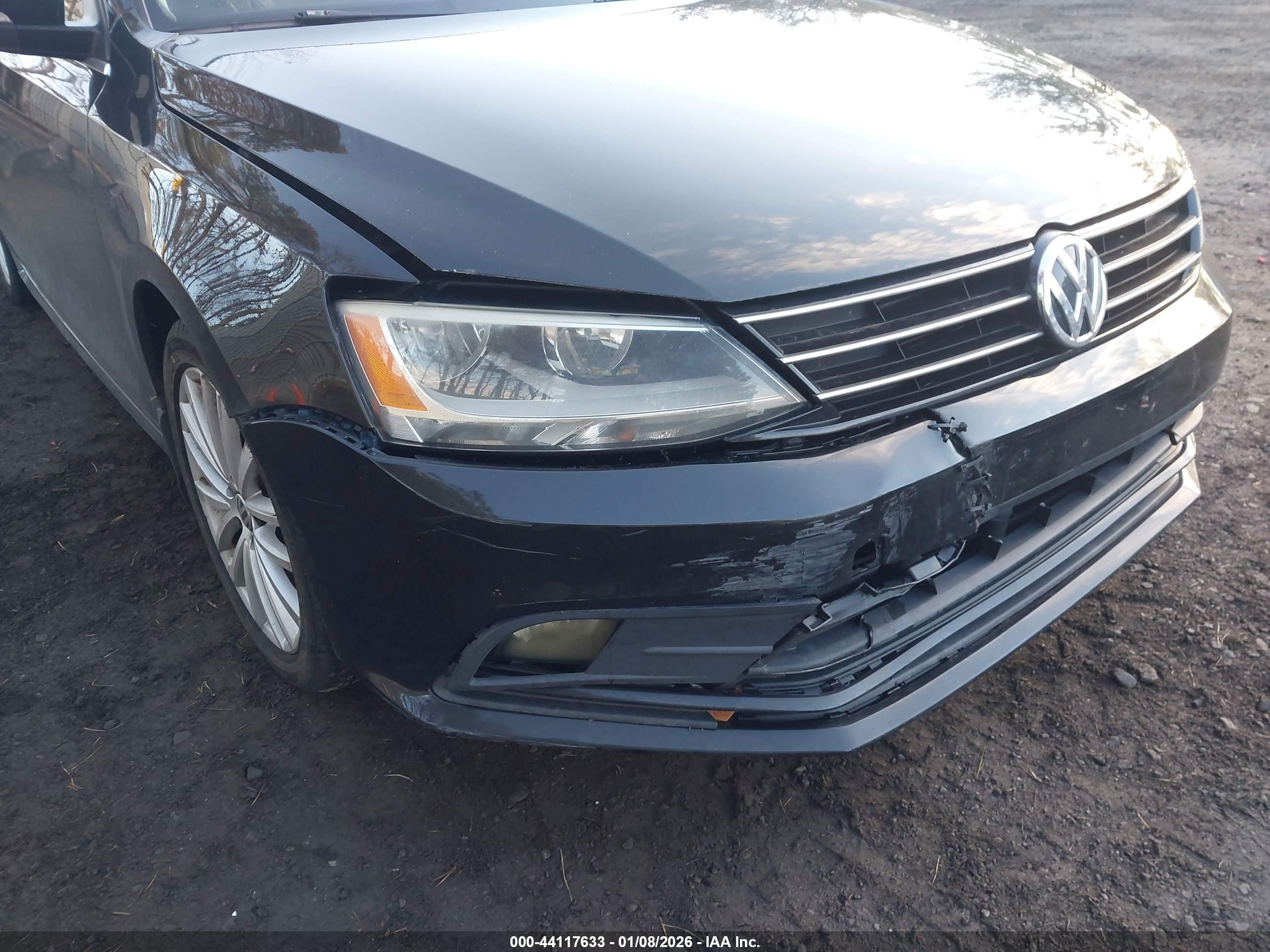 VOLKSWAGEN JETTA image 6