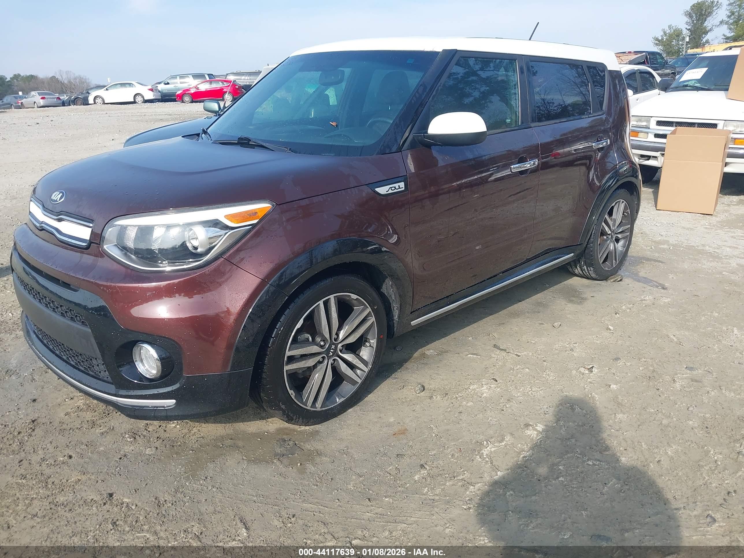 KIA SOUL image 2