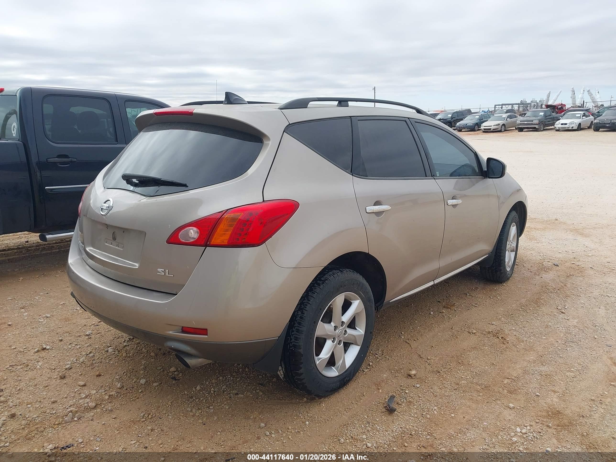 NISSAN MURANO image 4