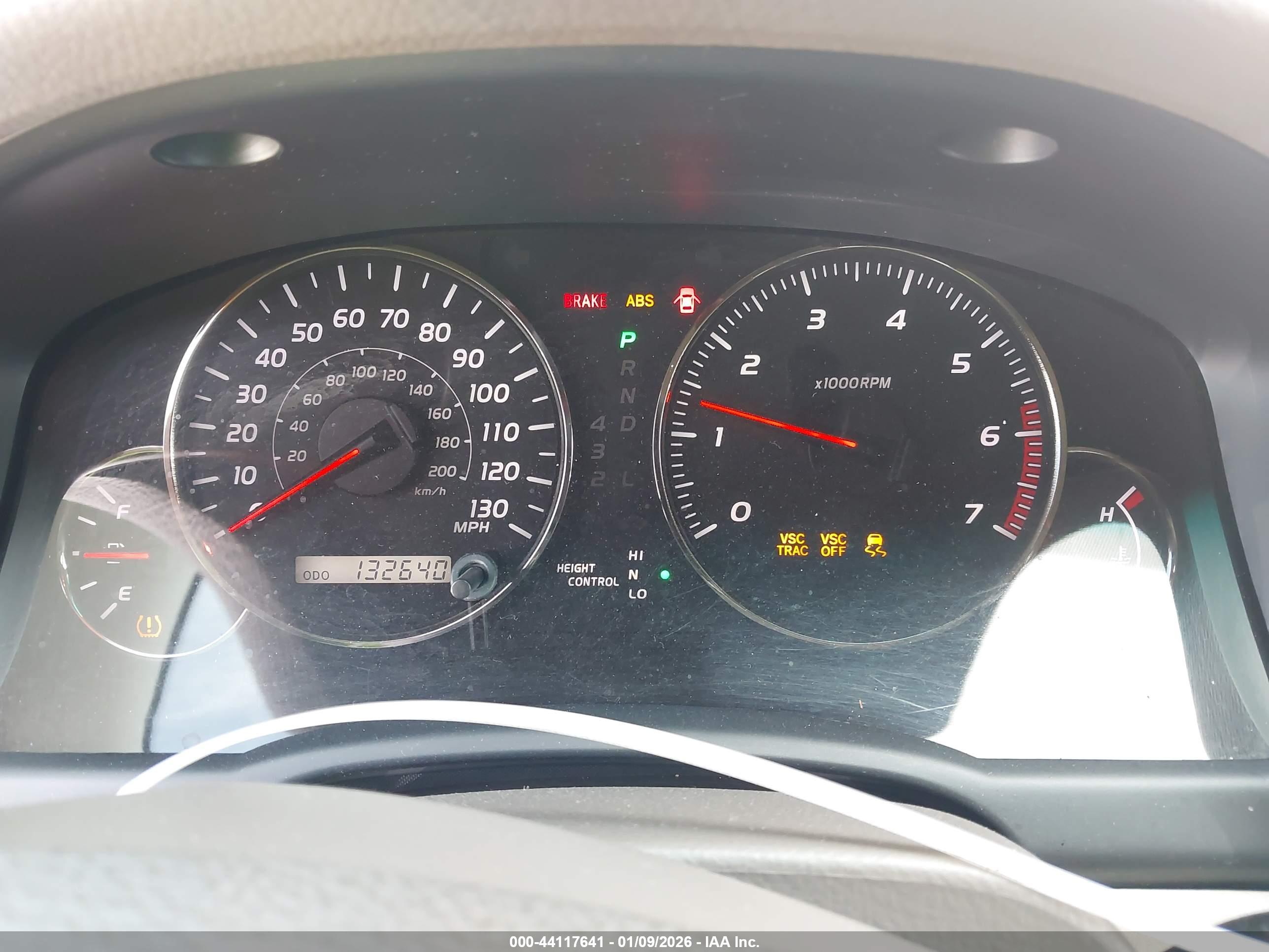 LEXUS GX image 7