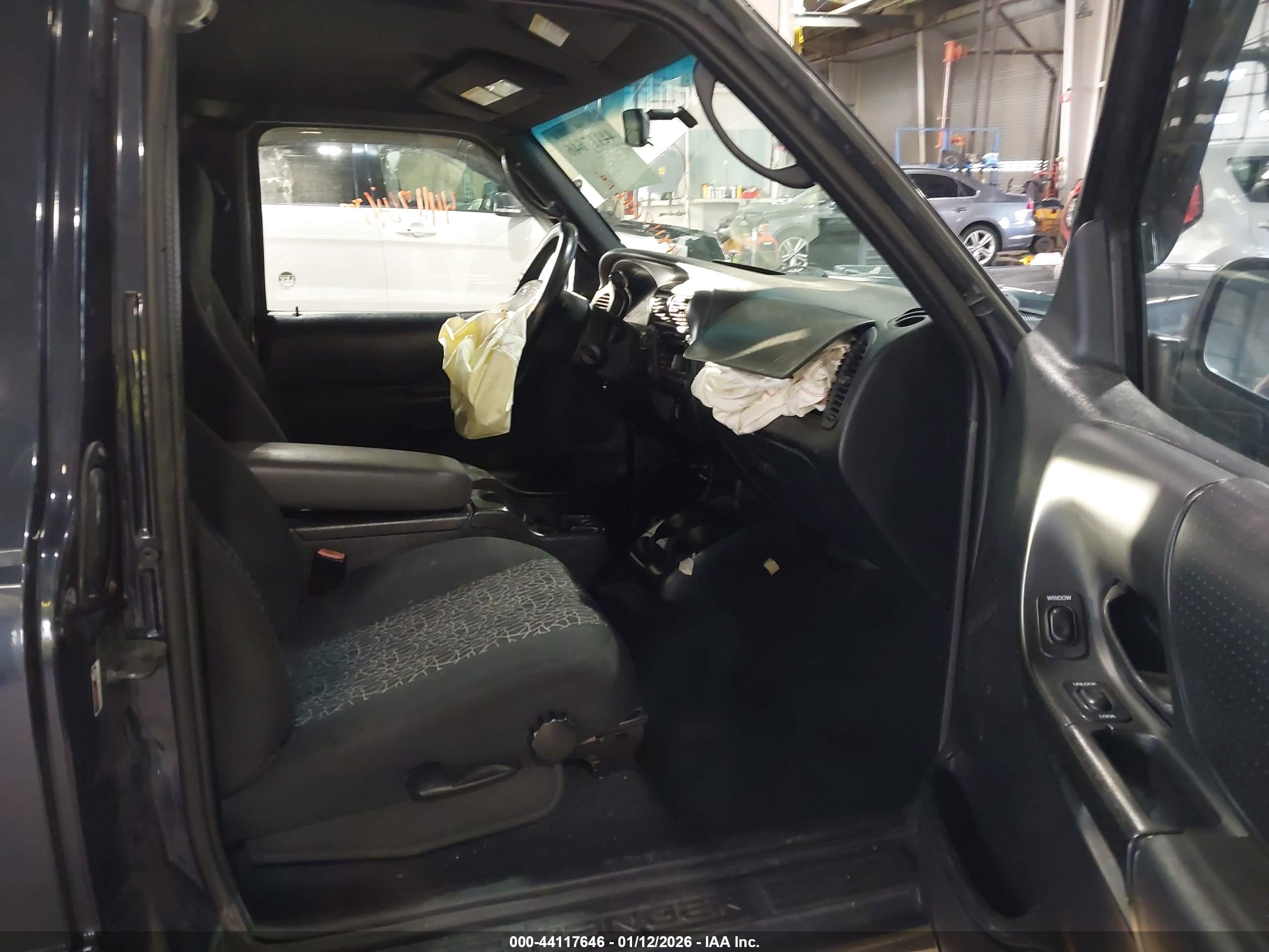 FORD RANGER image 5