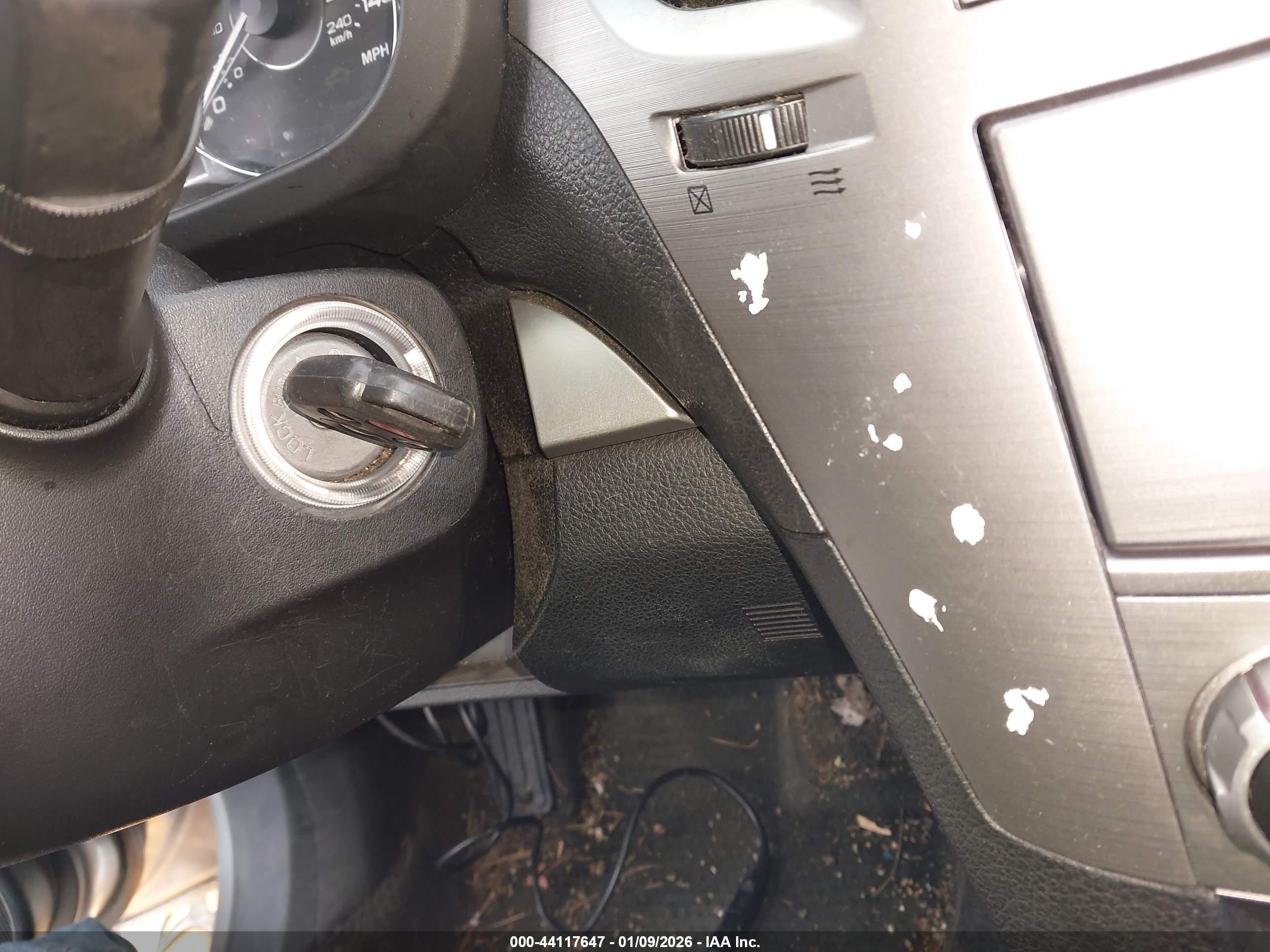 SUBARU LEGACY image 11