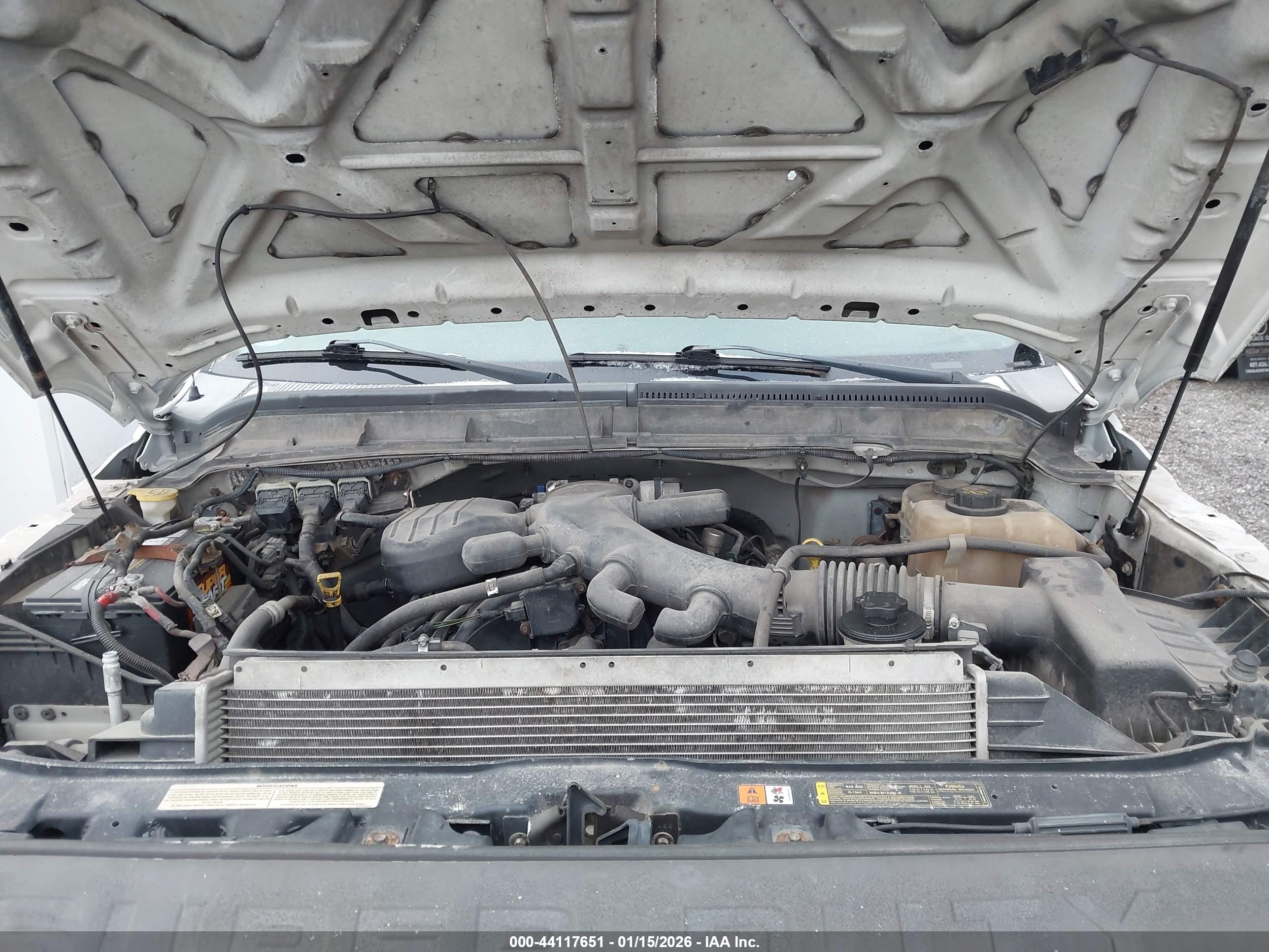 FORD F-450 image 10