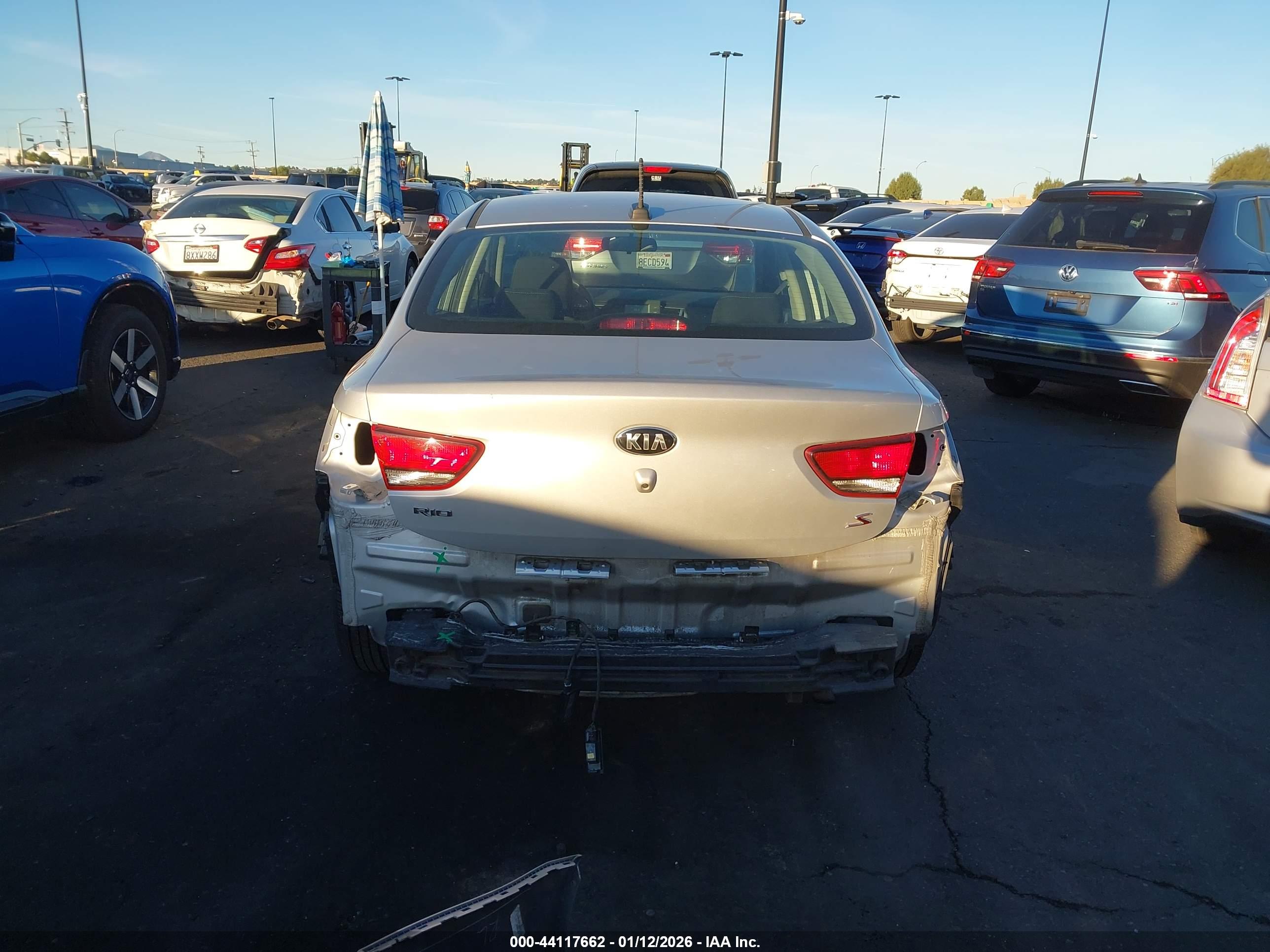 KIA RIO image 6