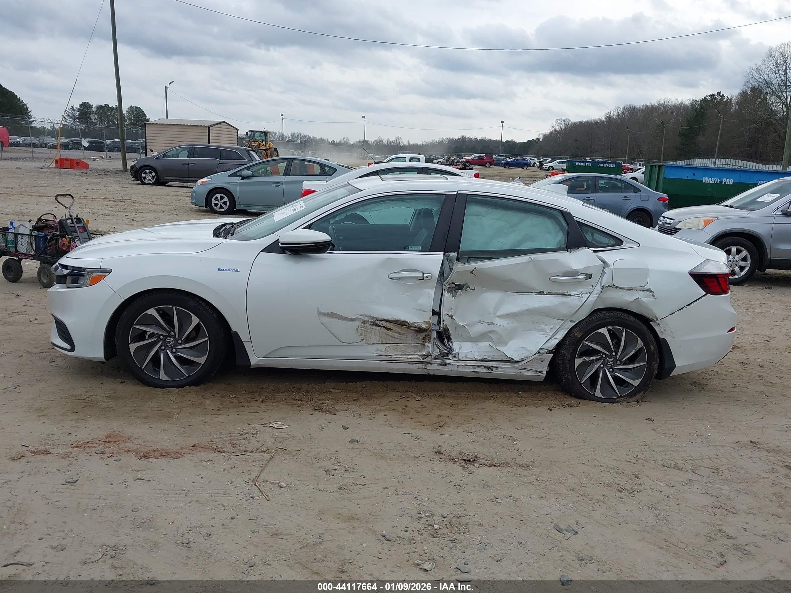 HONDA INSIGHT image 6