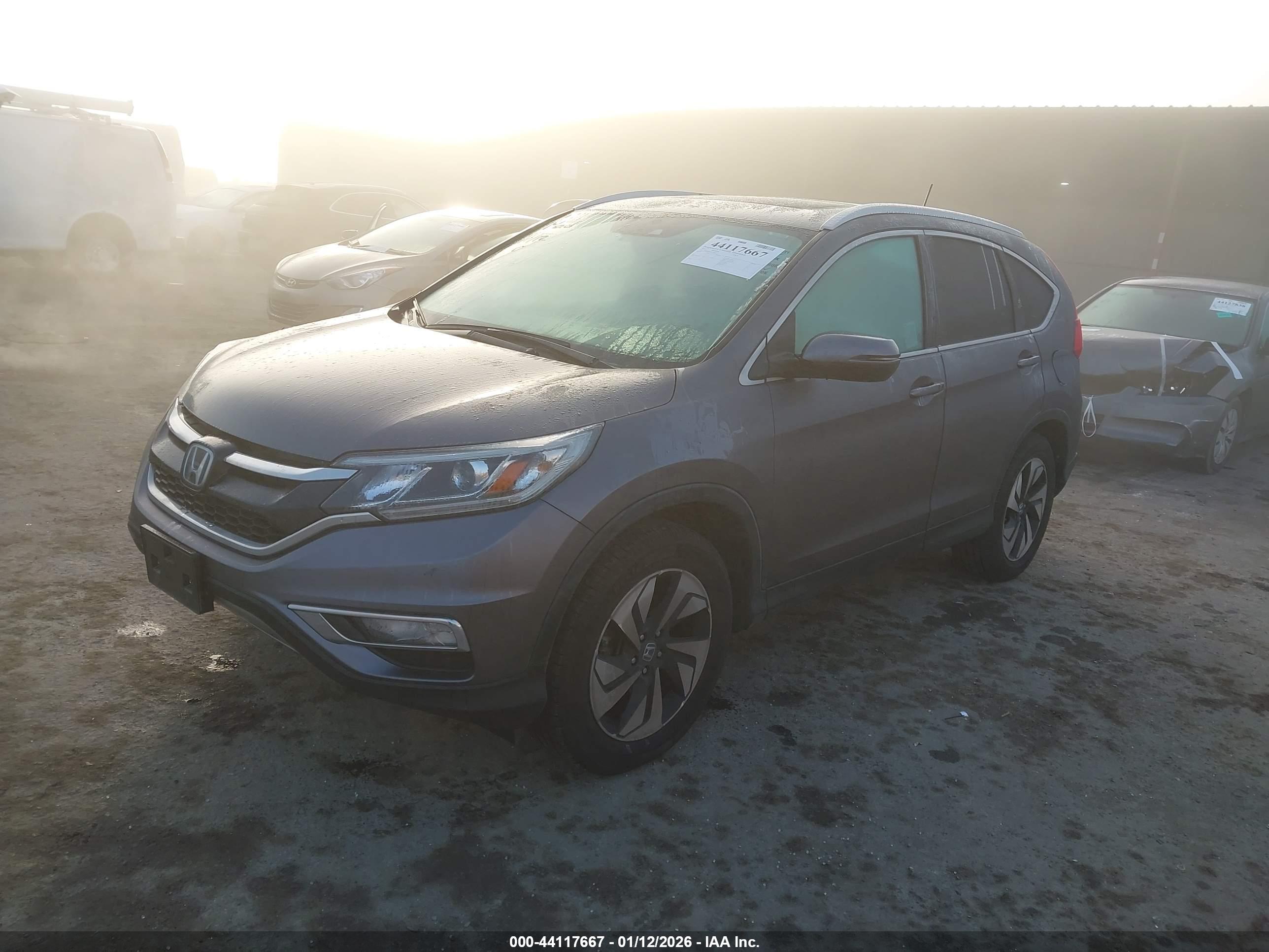 HONDA CR-V image 2