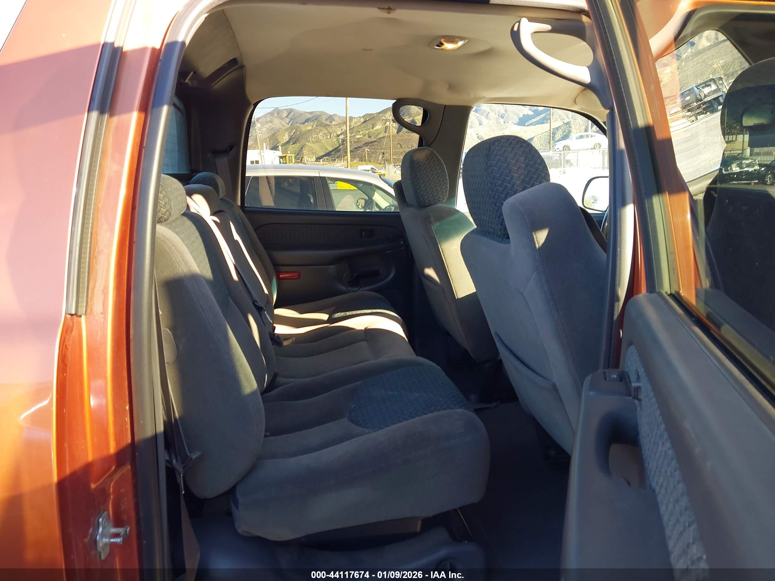 CHEVROLET AVALANCHE image 8