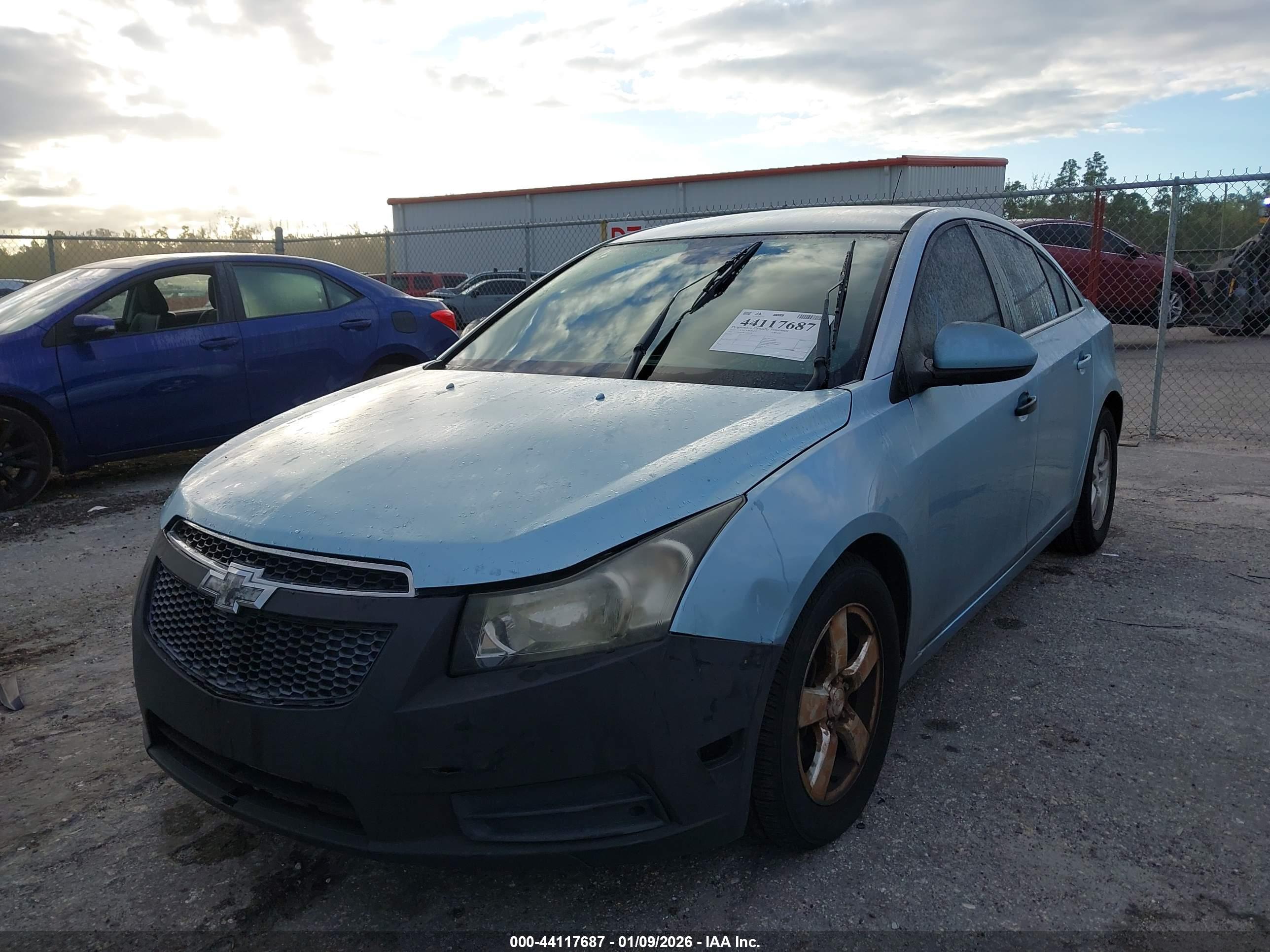 CHEVROLET CRUZE image 6