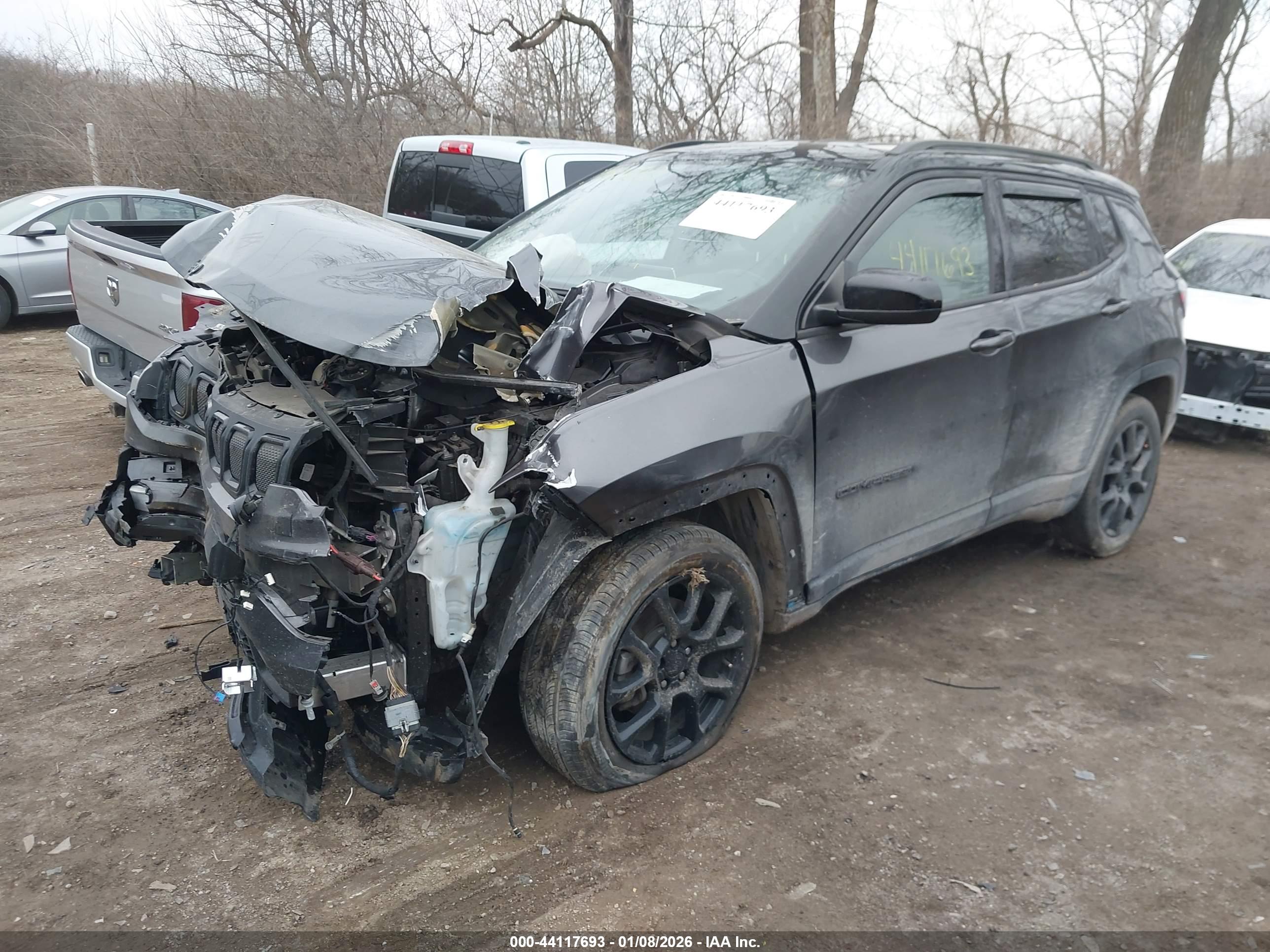 JEEP COMPASS image 2