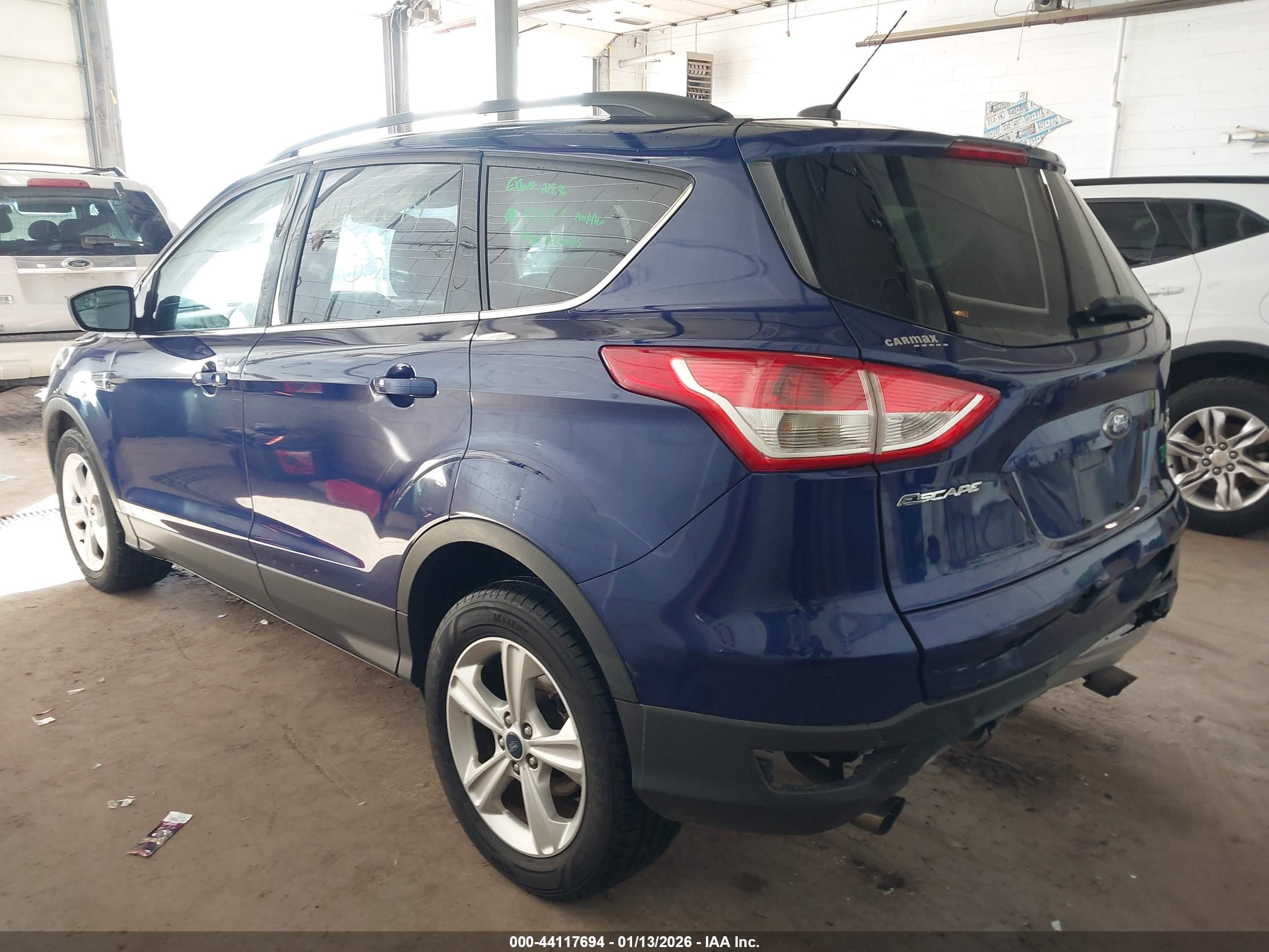 FORD ESCAPE image 3
