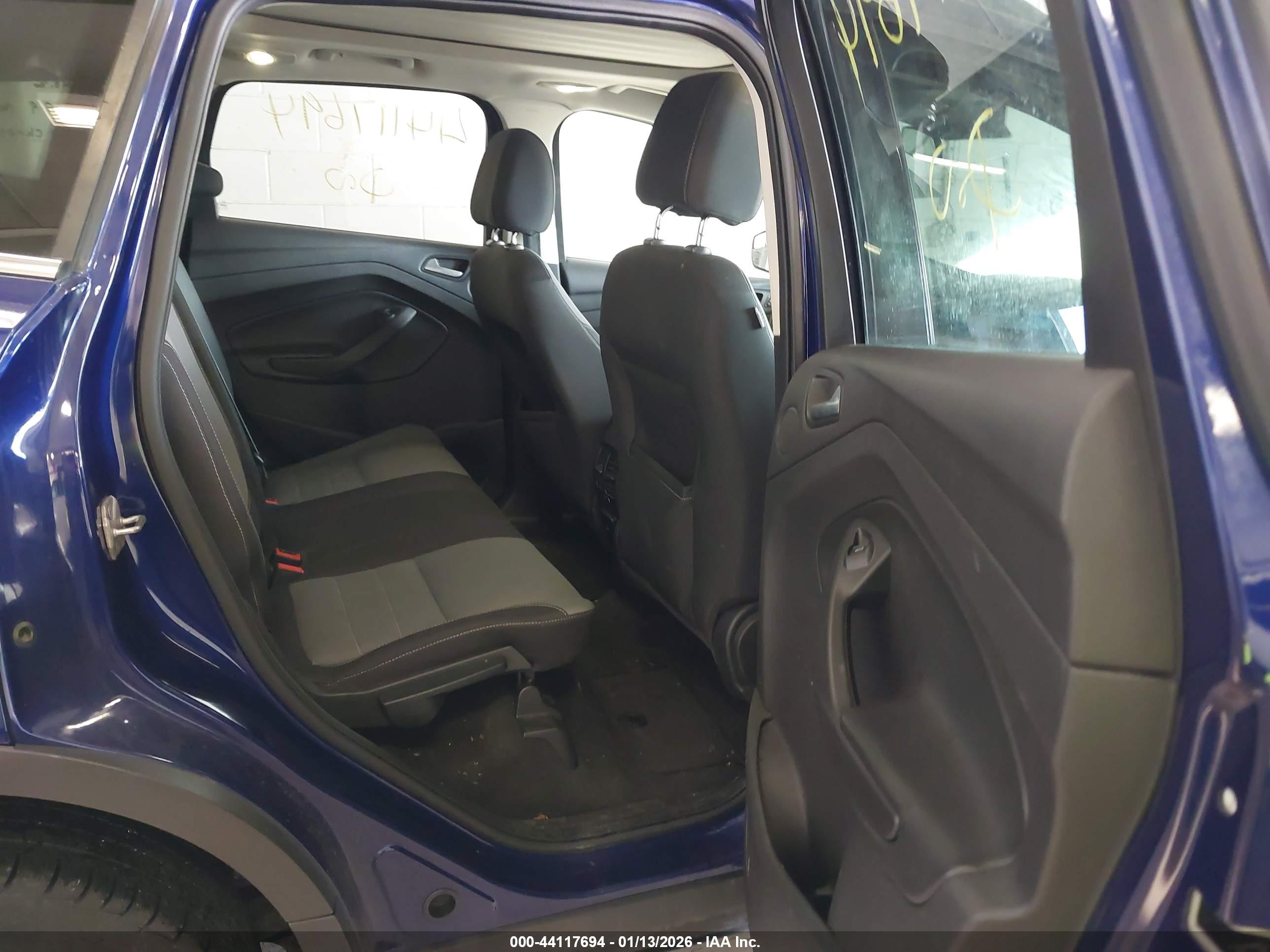 FORD ESCAPE image 8
