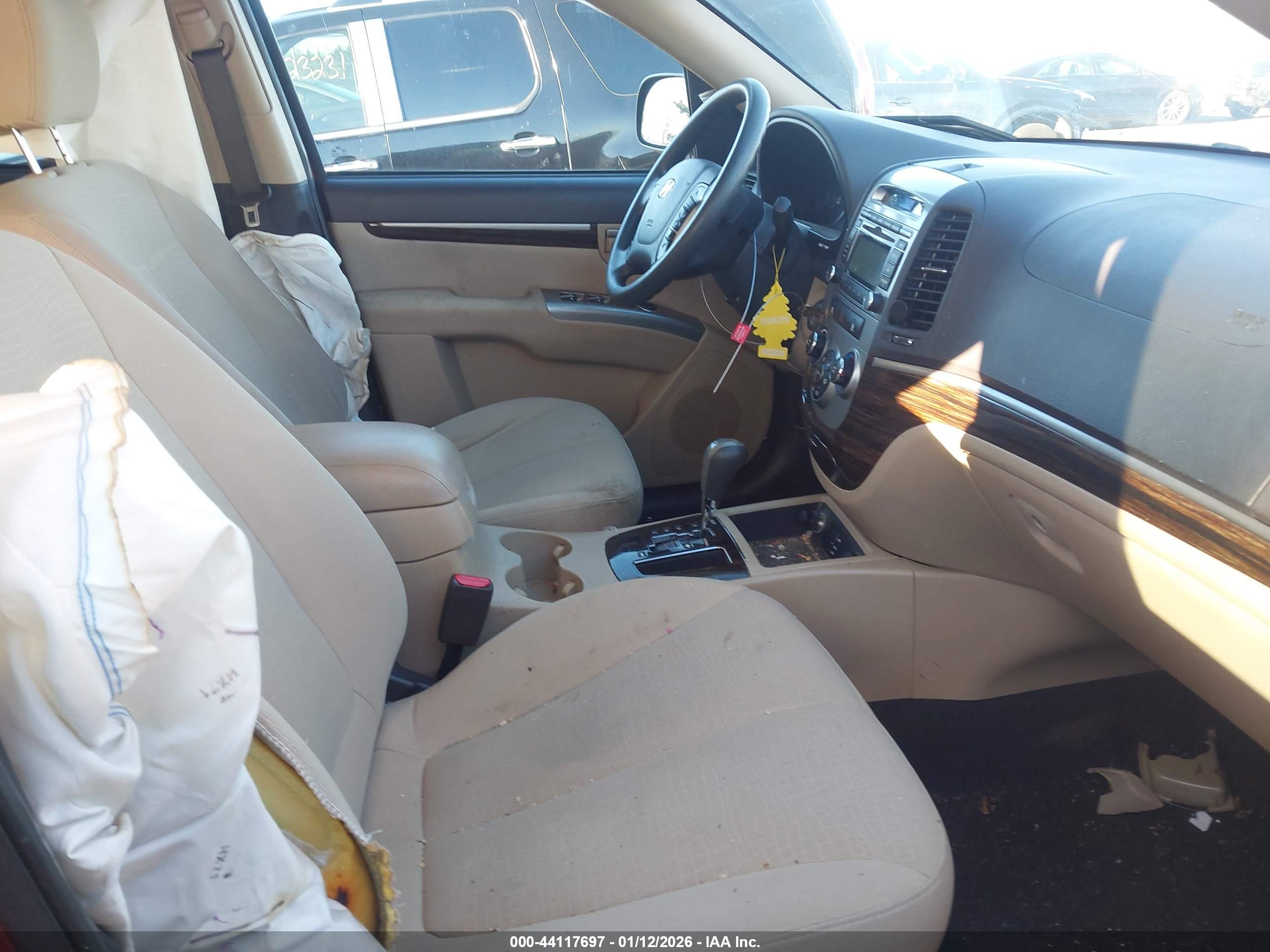 HYUNDAI SANTA image 5