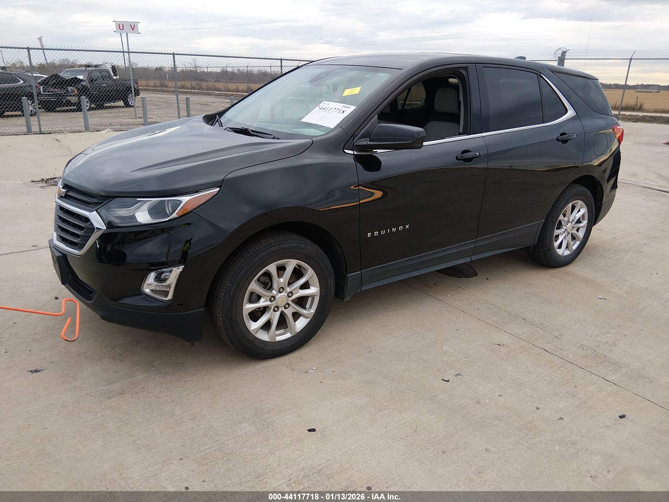 CHEVROLET EQUINOX image 2