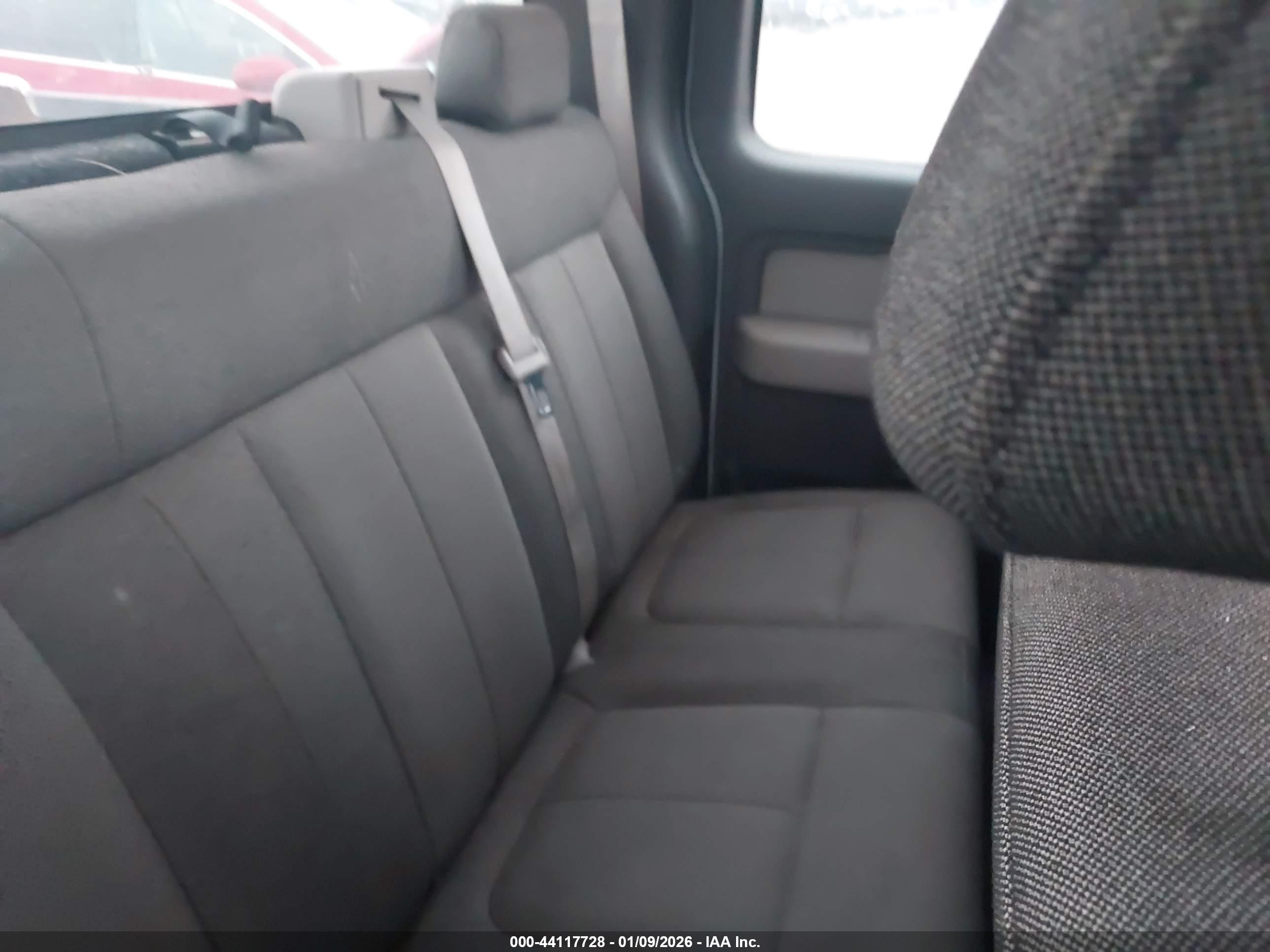 FORD F-150 image 8