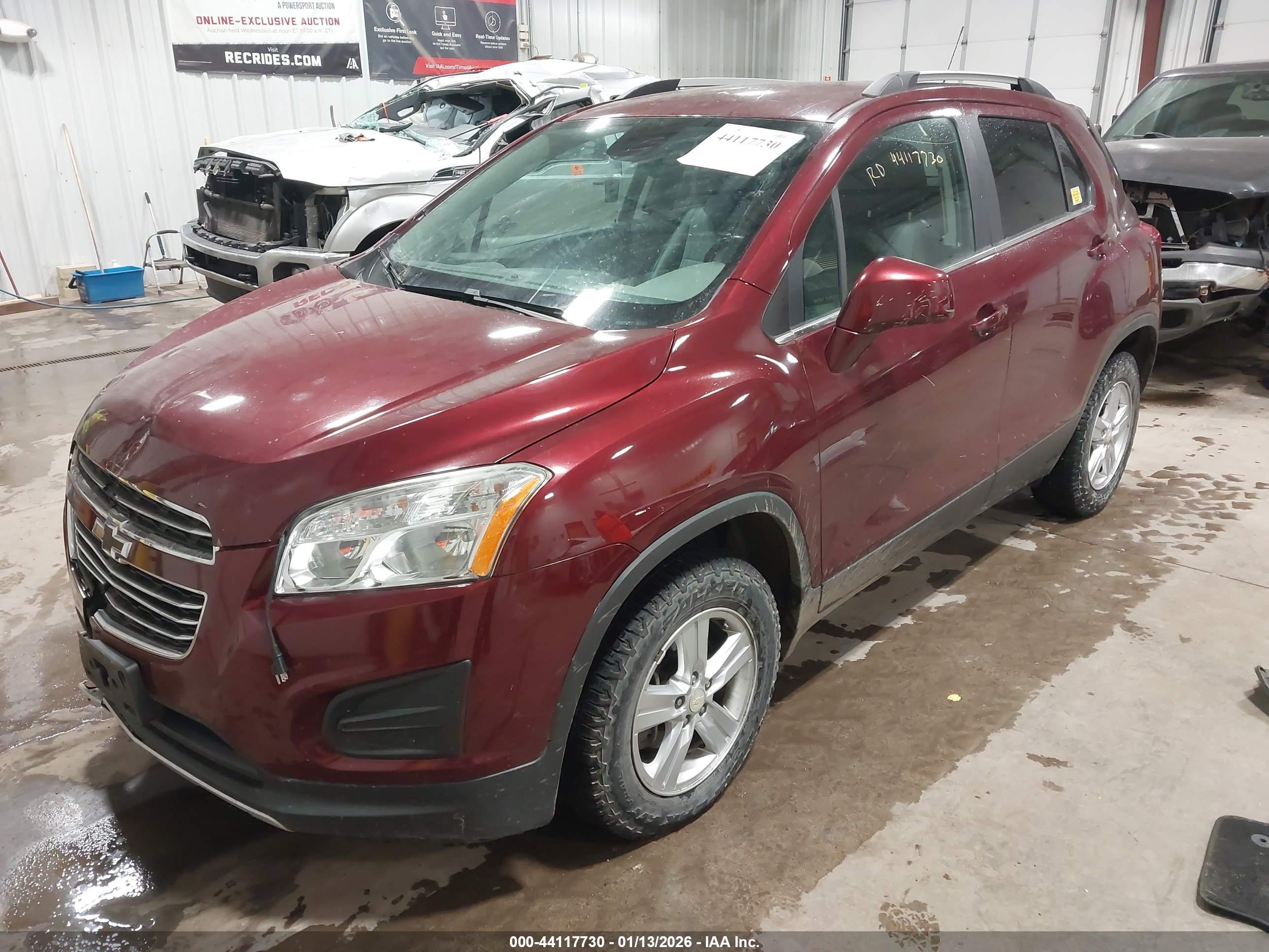 CHEVROLET TRAX image 2