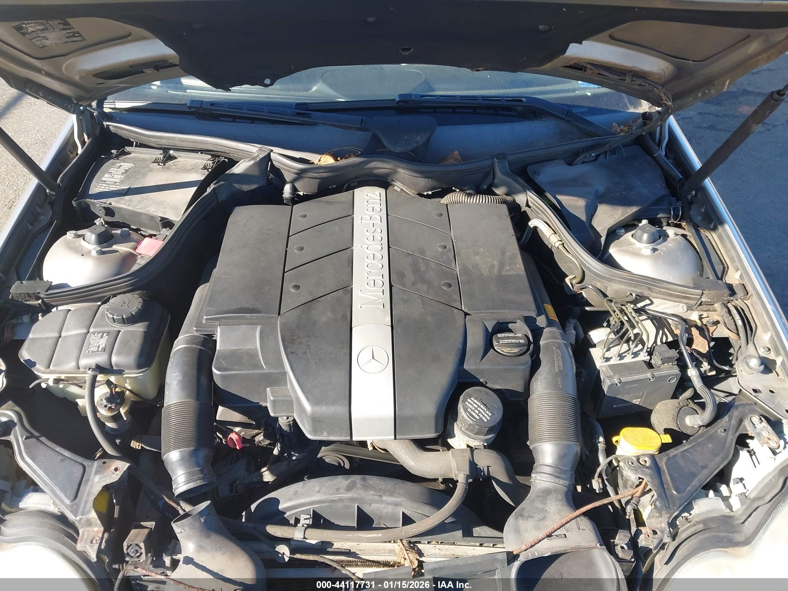MERCEDES-BENZ C image 10