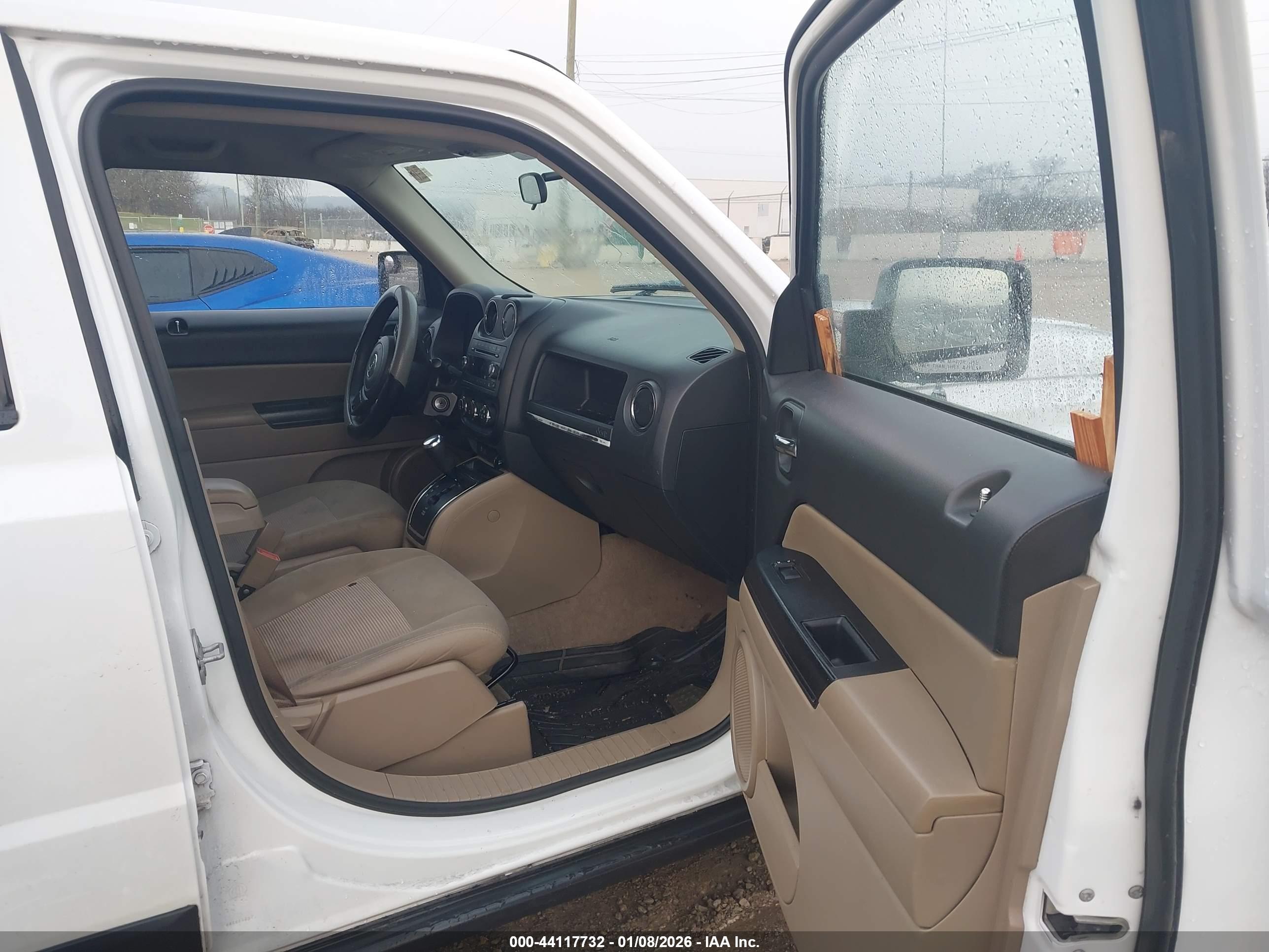 JEEP PATRIOT image 5