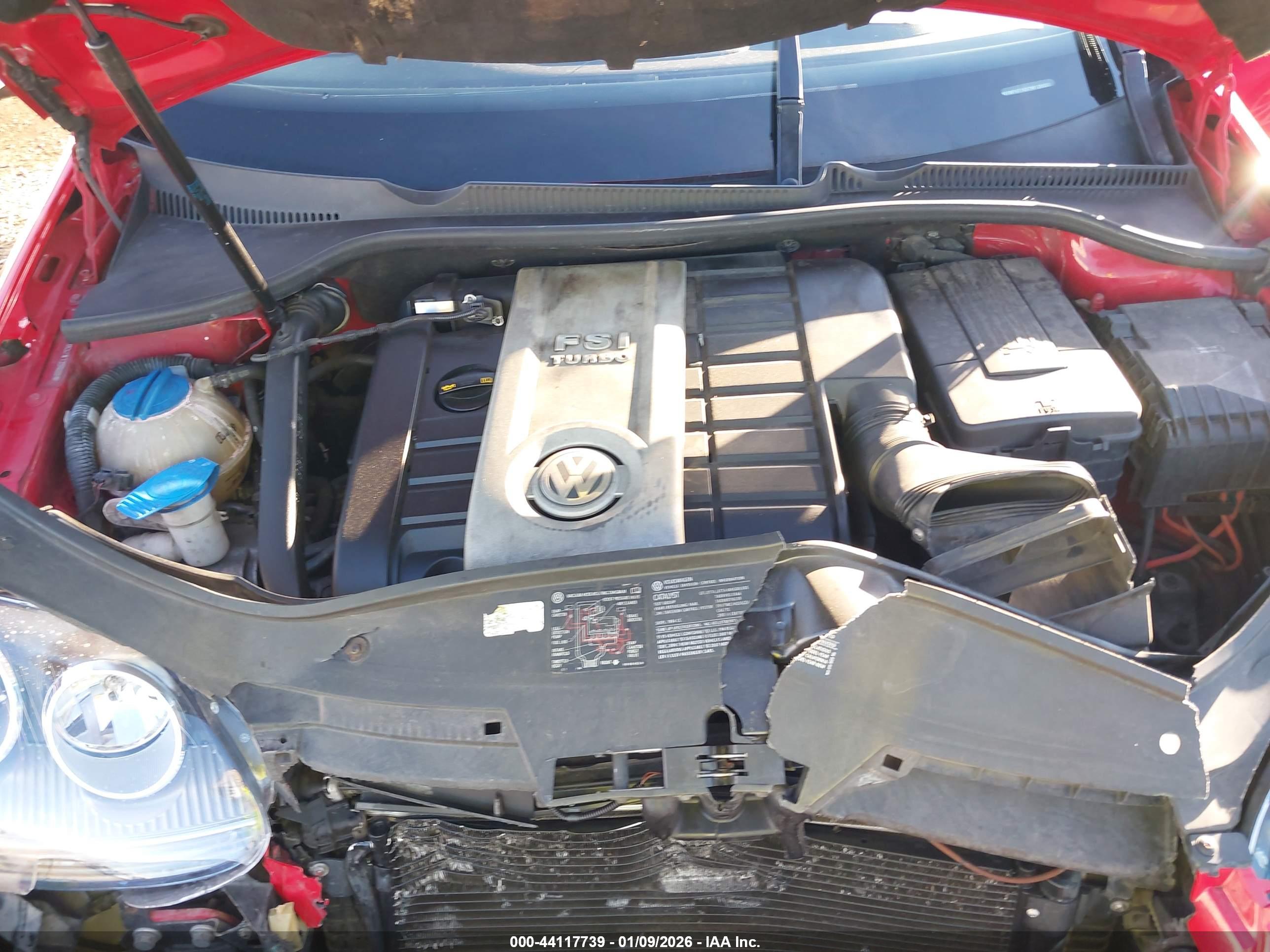 VOLKSWAGEN GTI image 10