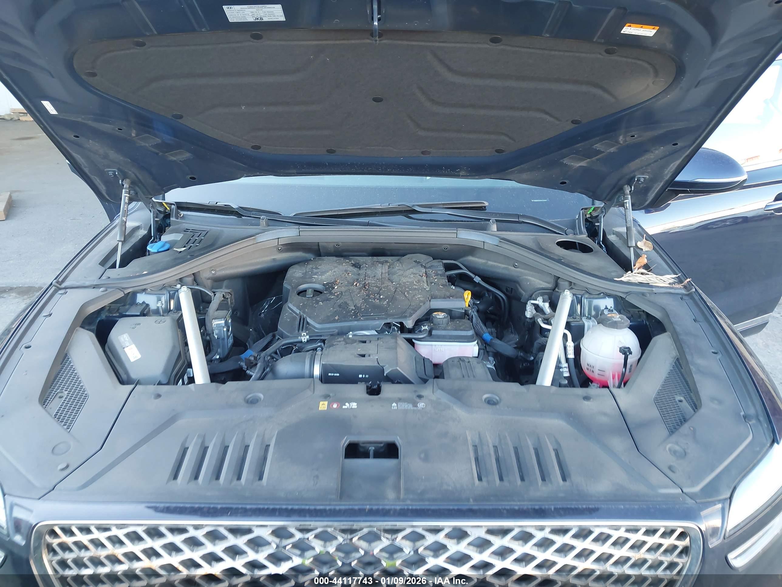 GENESIS GV70 image 10