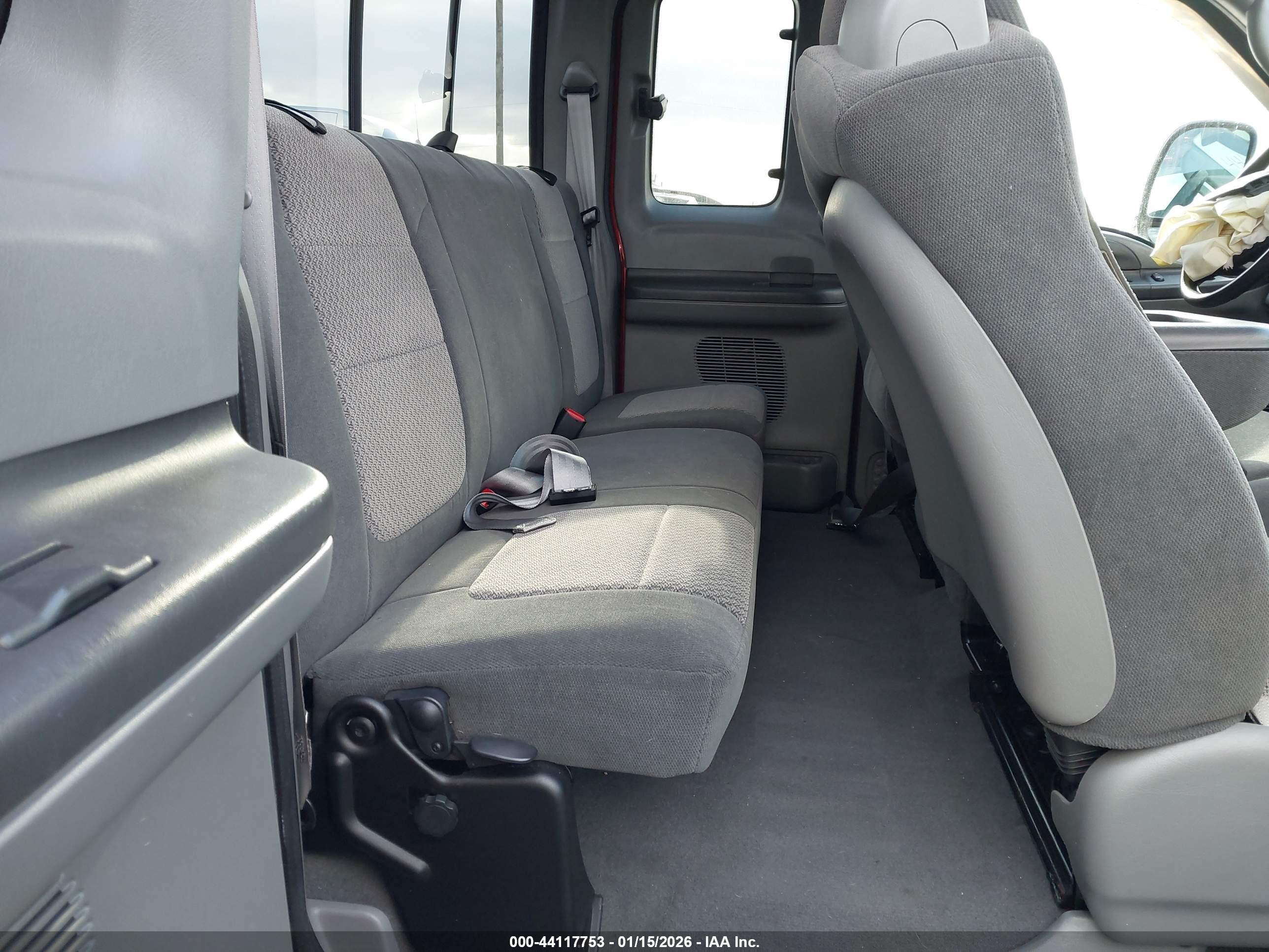 FORD F-250 image 8