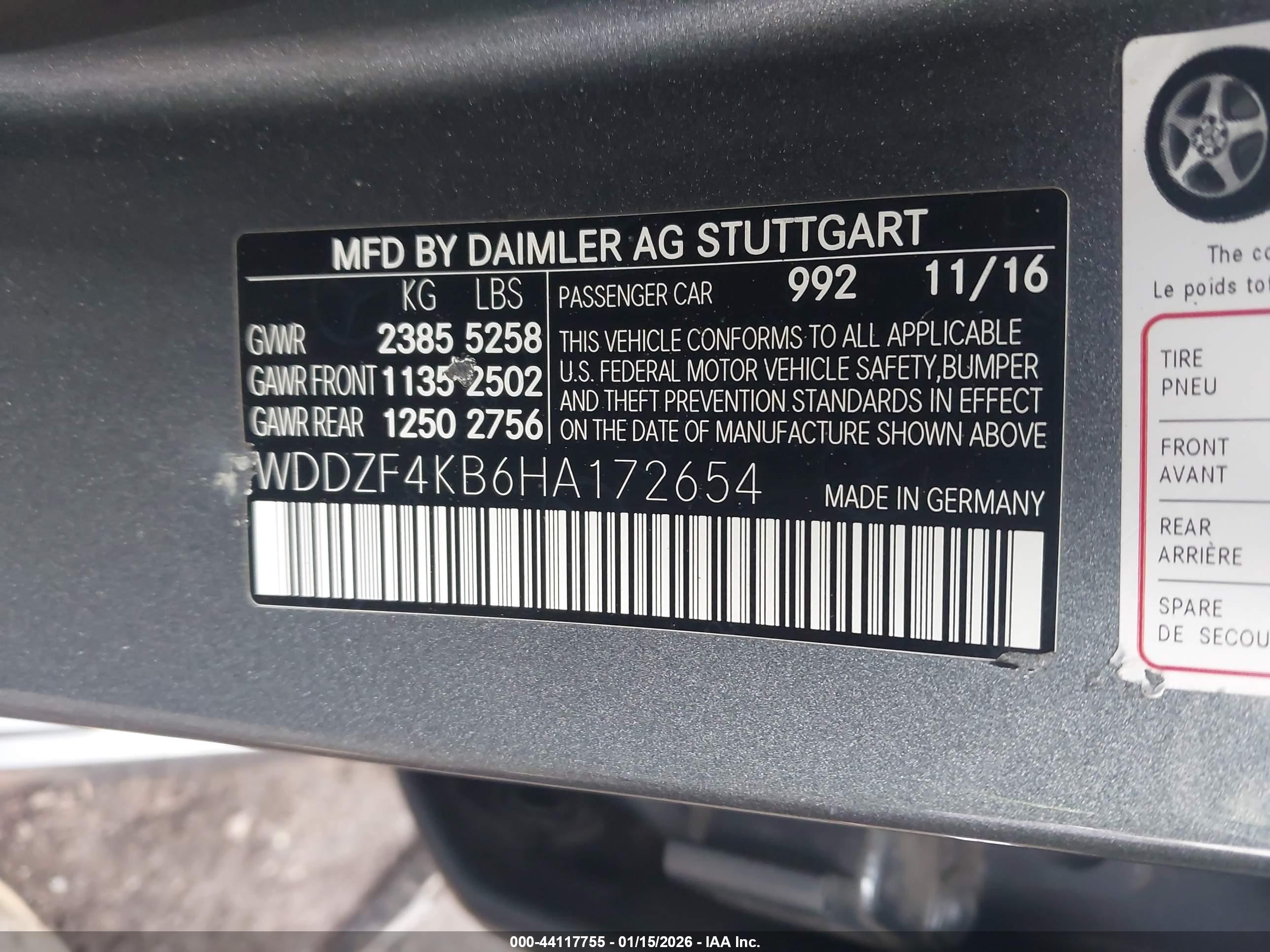 MERCEDES-BENZ E image 9