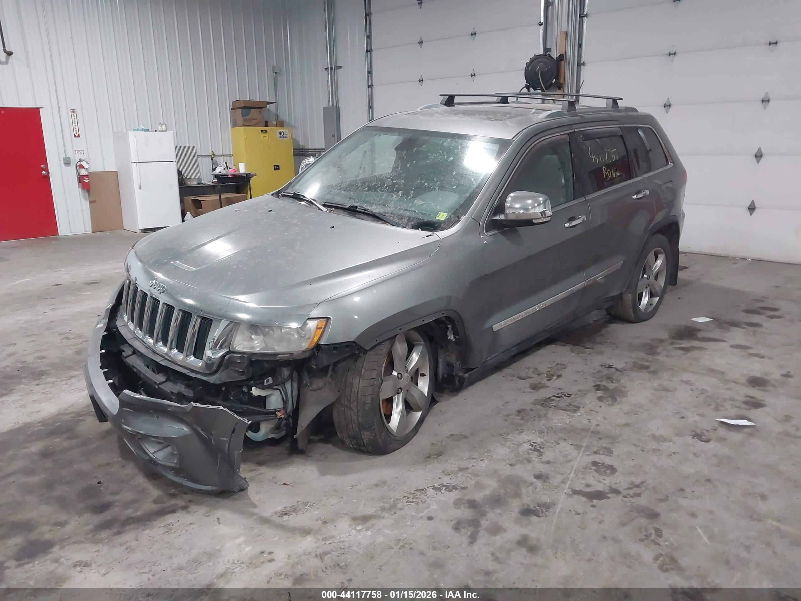 JEEP GRAND image 2