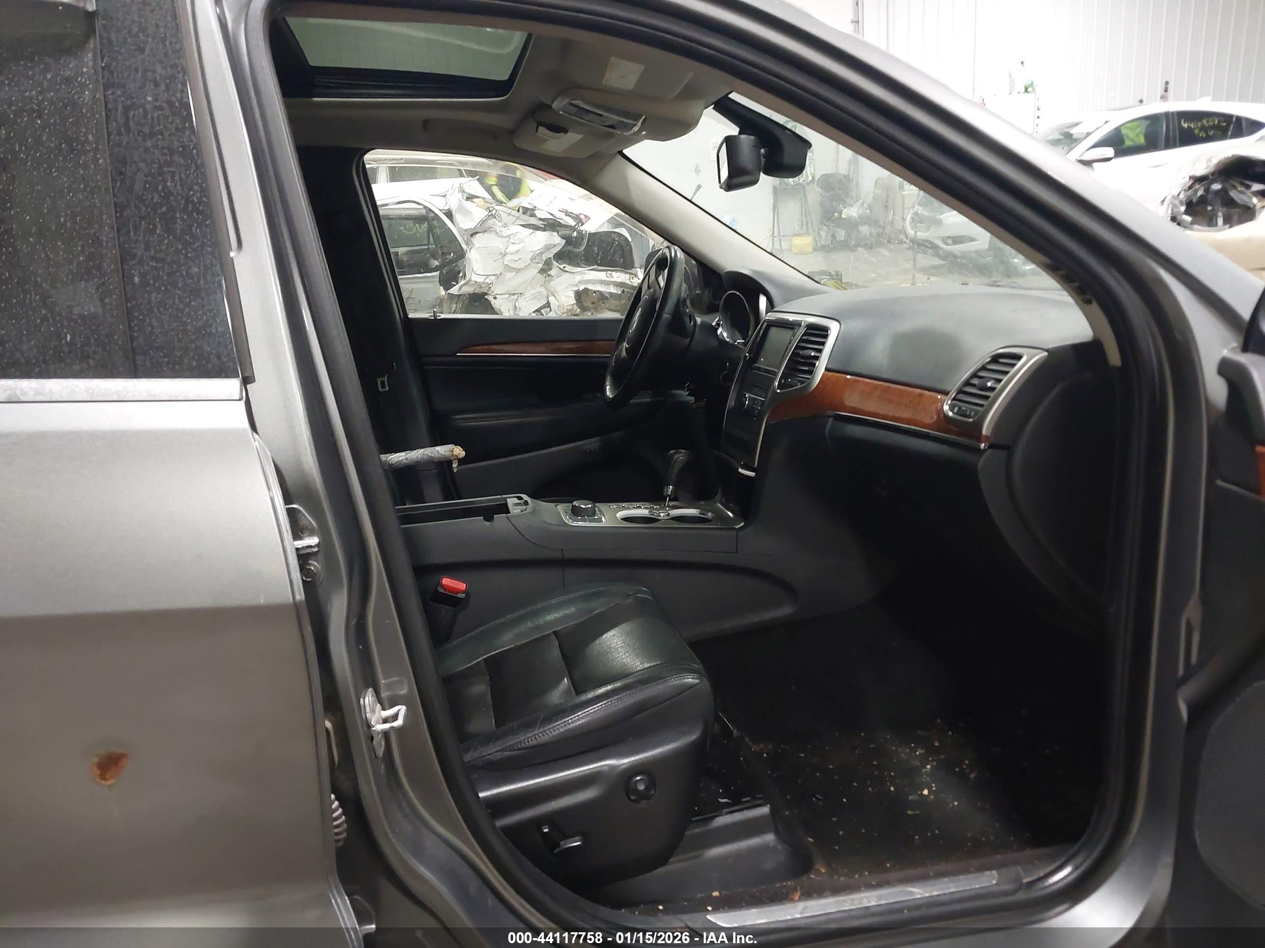 JEEP GRAND image 5