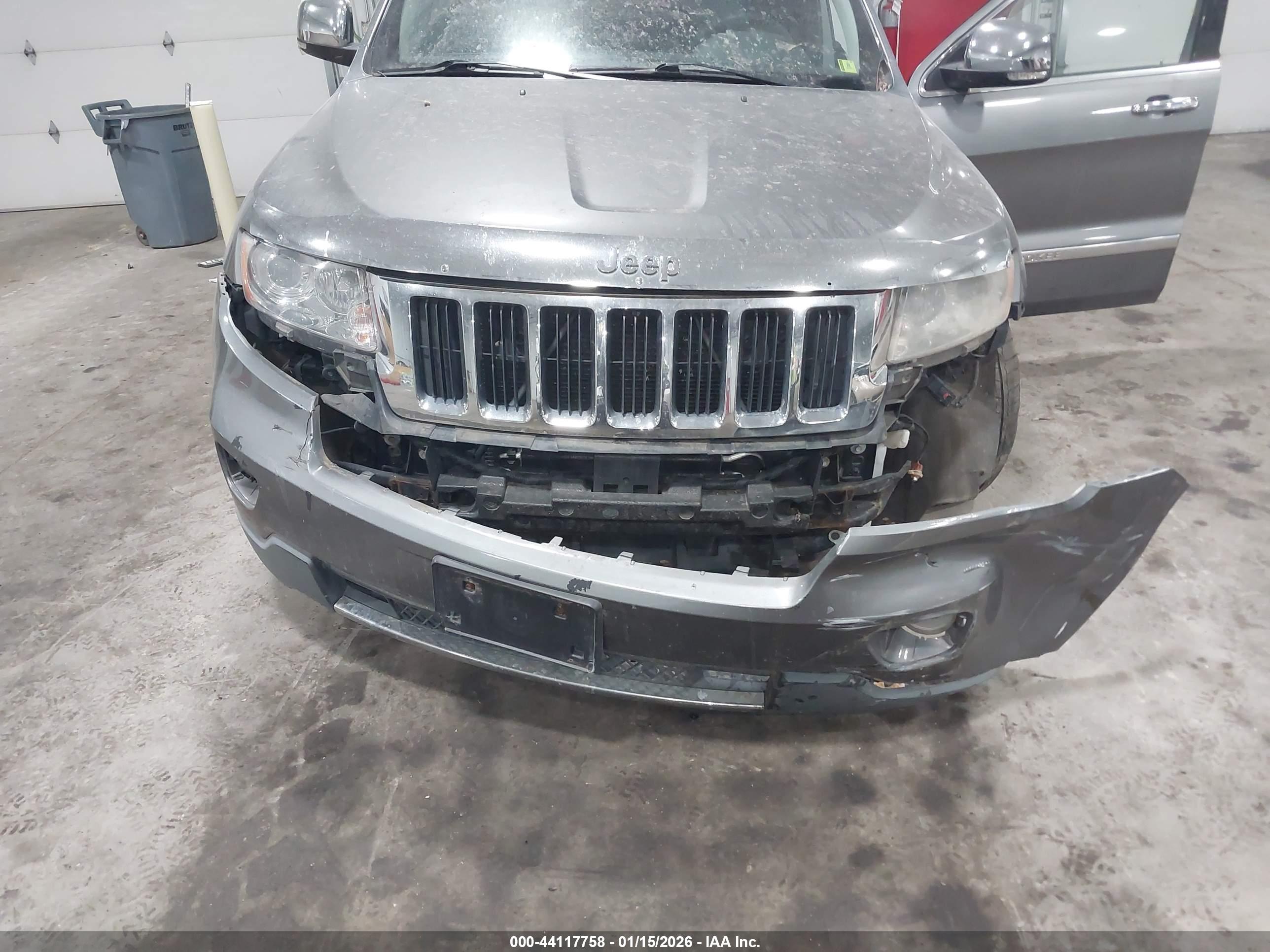 JEEP GRAND image 6