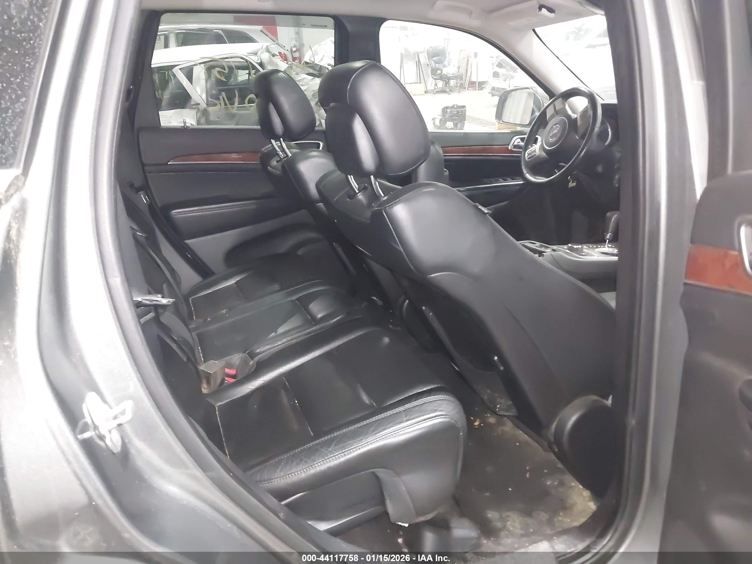 JEEP GRAND image 8