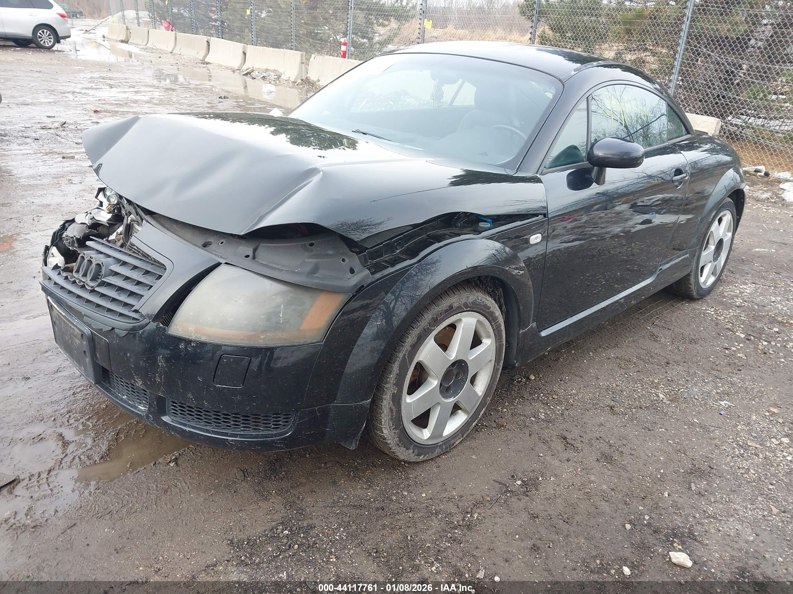 AUDI TT image 2