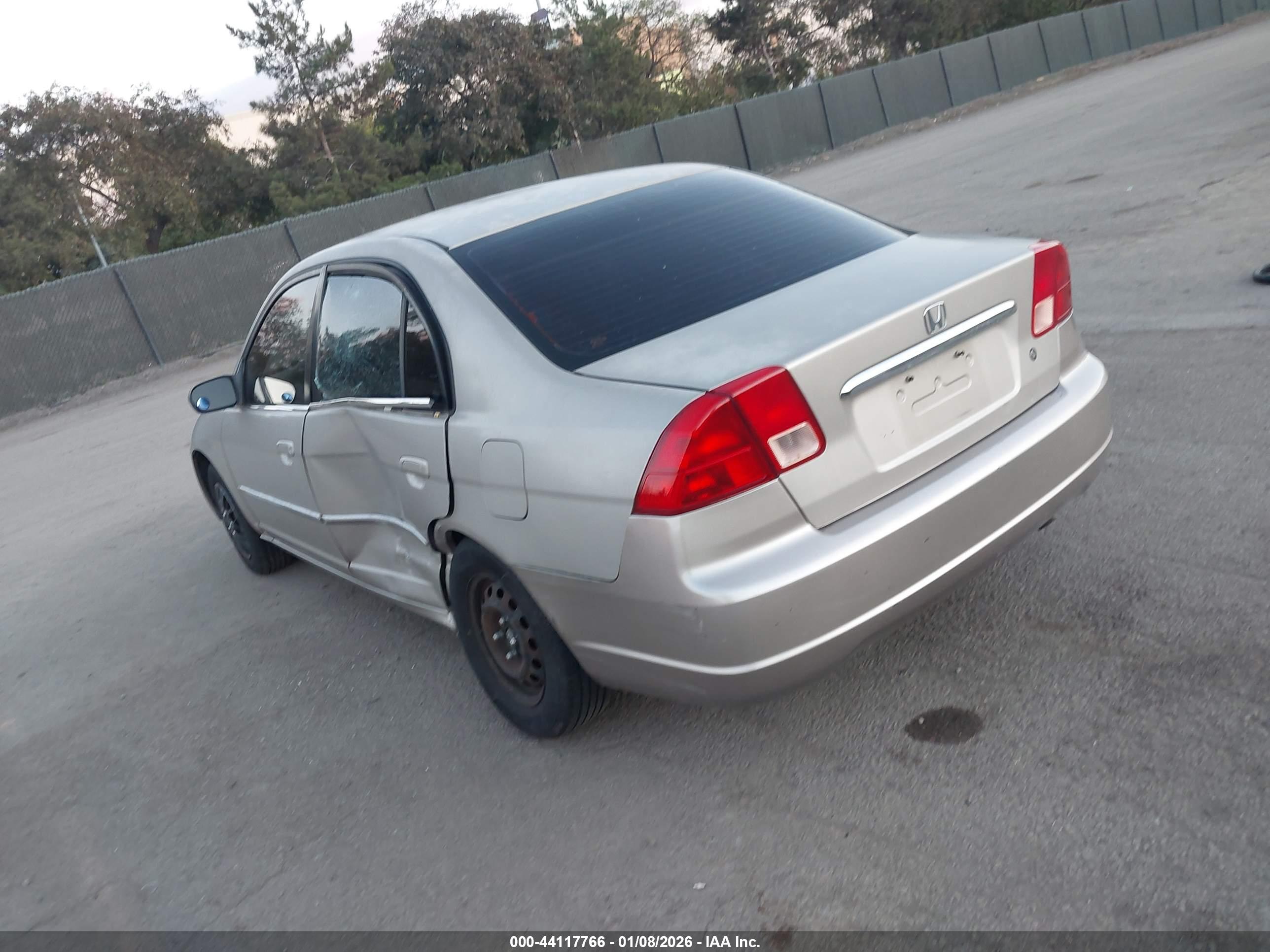 HONDA CIVIC image 3