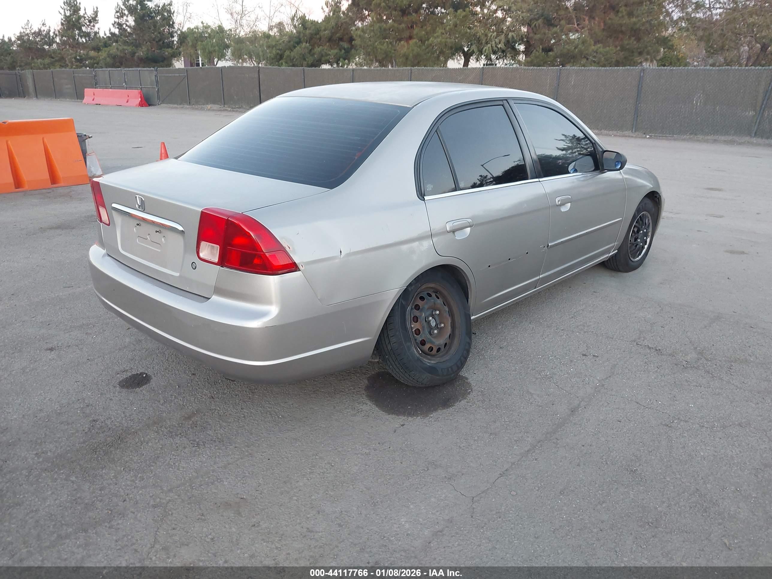 HONDA CIVIC image 4